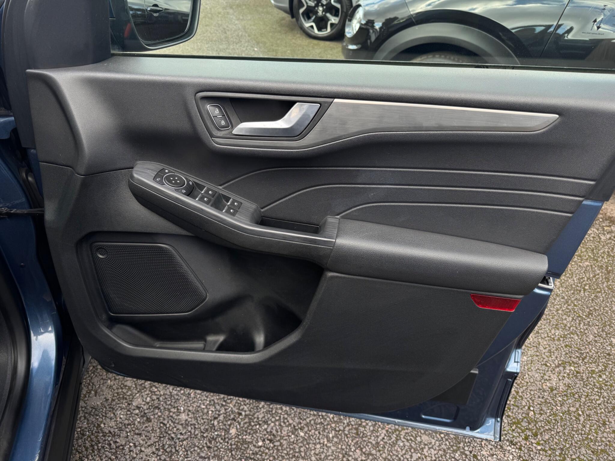 Ford Kuga view 26