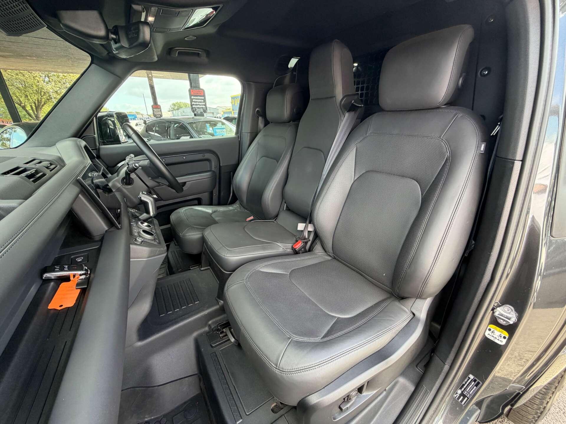 Land Rover Defender view 5
