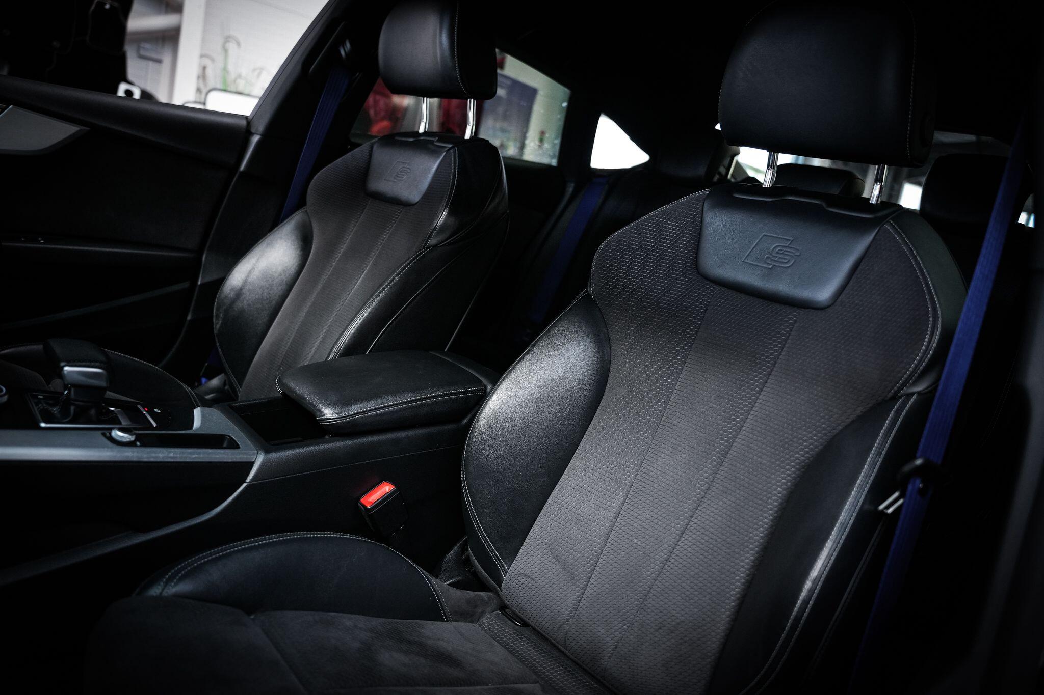 Audi A5 view 23