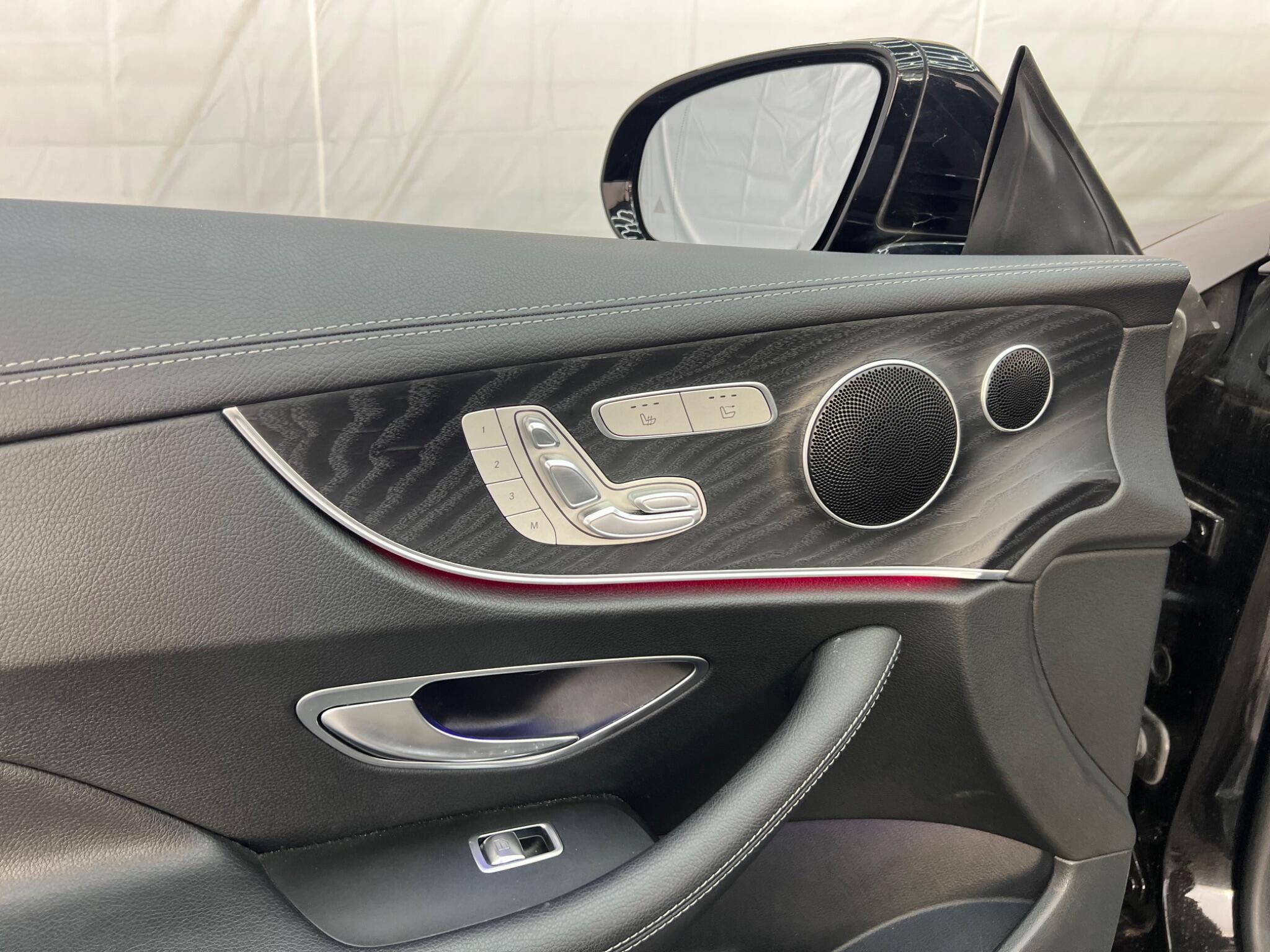 Mercedes-Benz E Class view 55