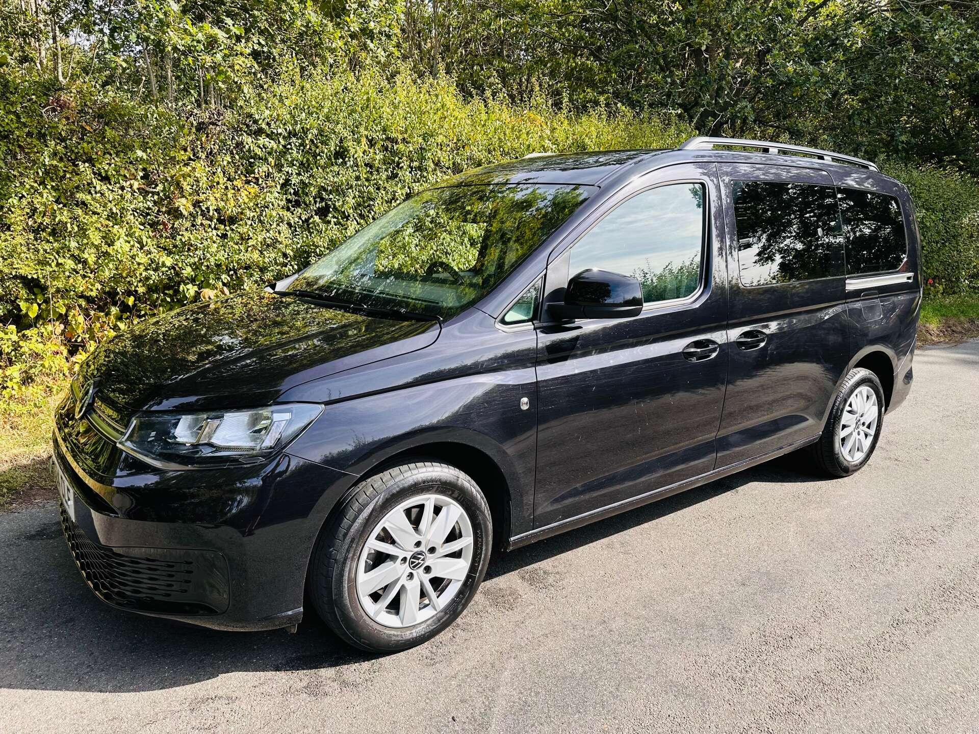 Volkswagen Caddy Maxi view 36