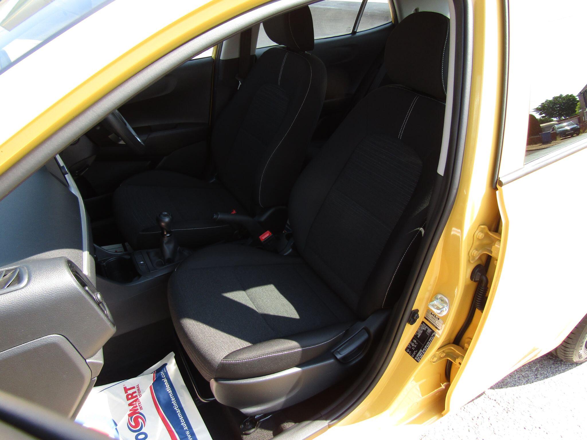 Kia Picanto view 16