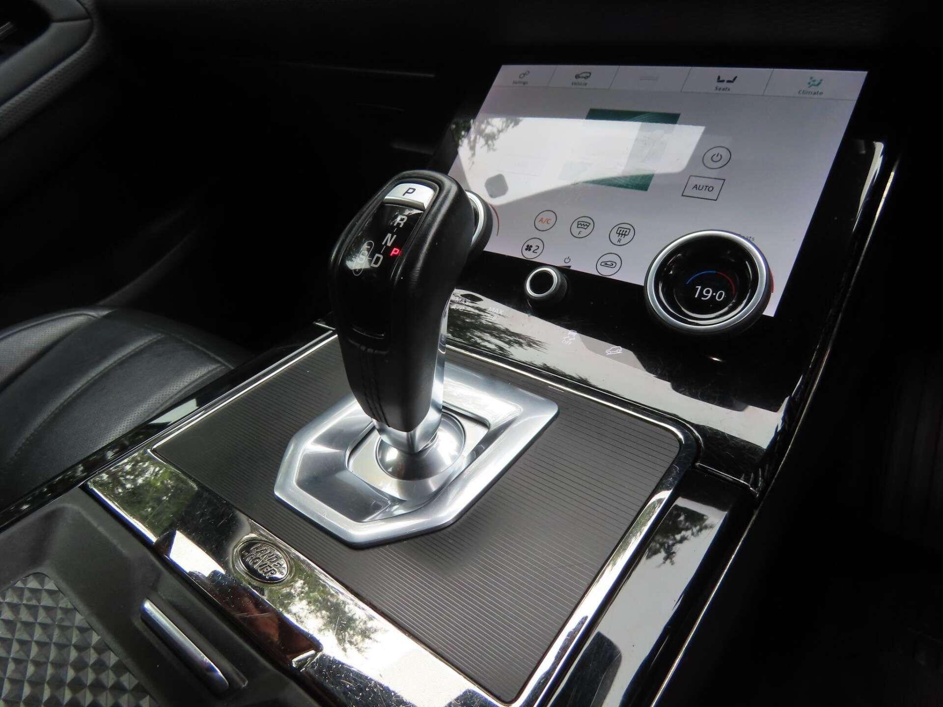 Land Rover Range Rover Evoque view 13