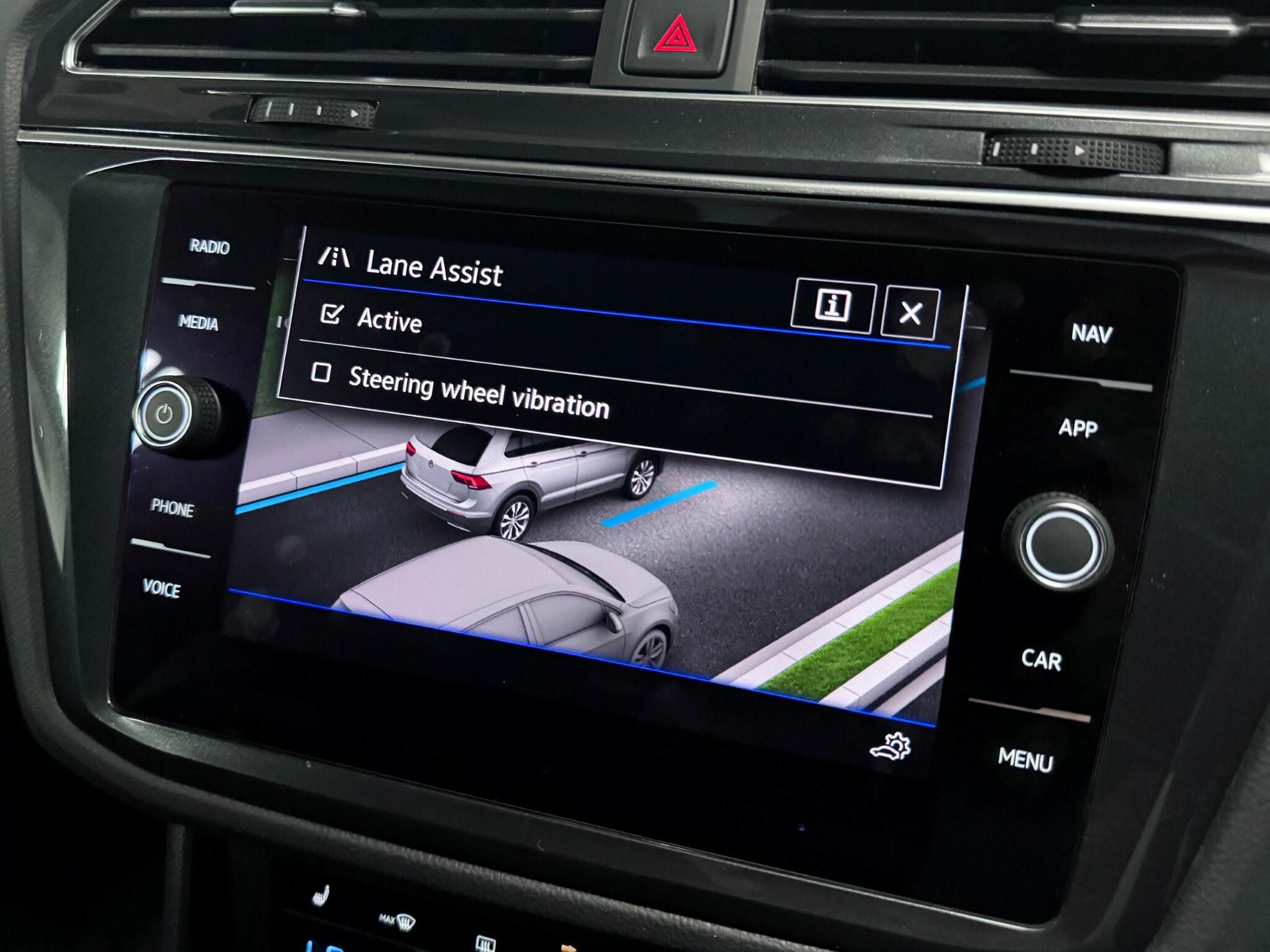 Volkswagen Tiguan view 56