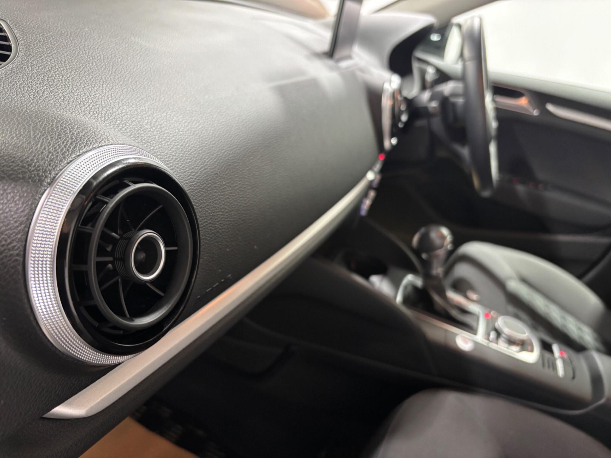 Audi A3 view 15