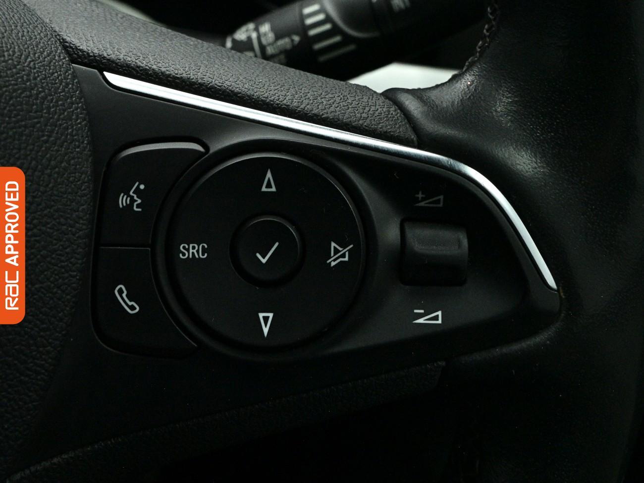 Vauxhall Mokka Electric view 24