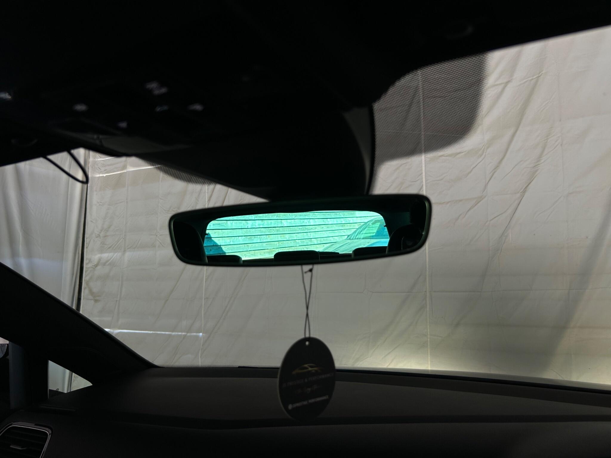 Volkswagen Golf view 52
