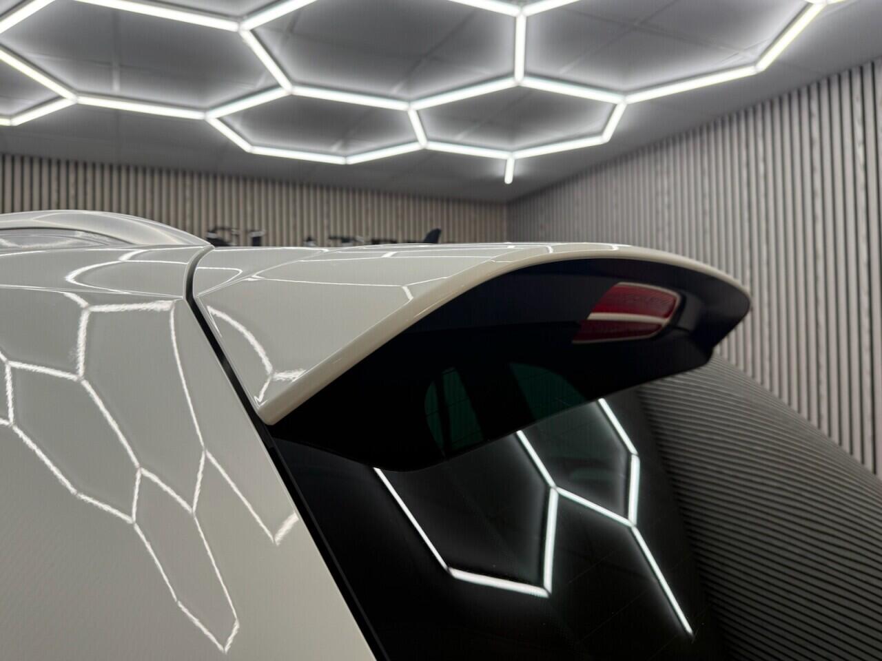 Volkswagen Tiguan view 39