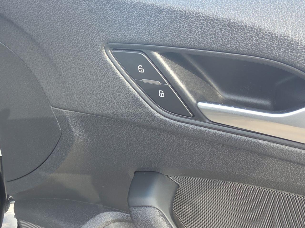 Audi A3 Cabriolet view 23
