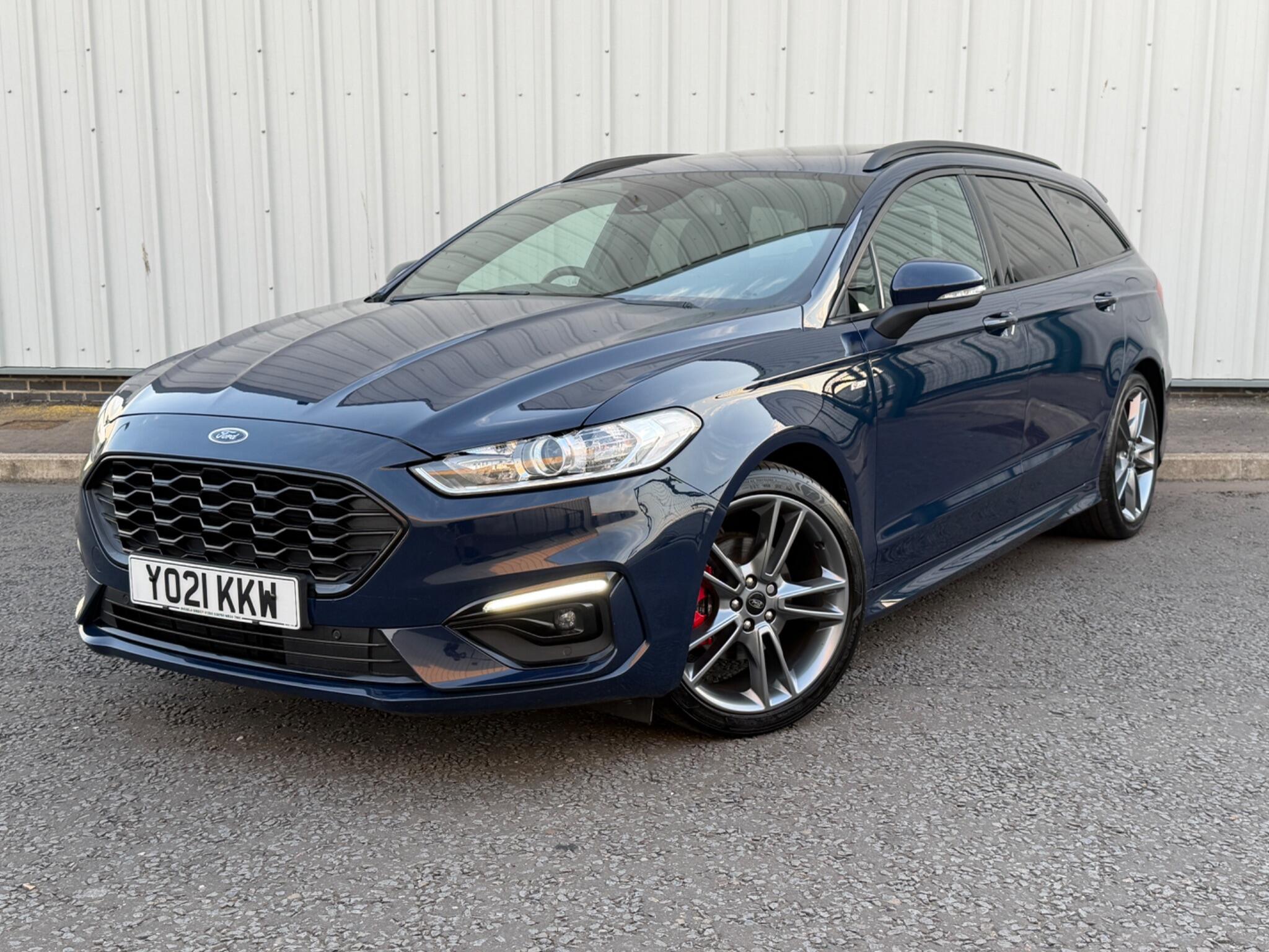 Ford Mondeo view 51