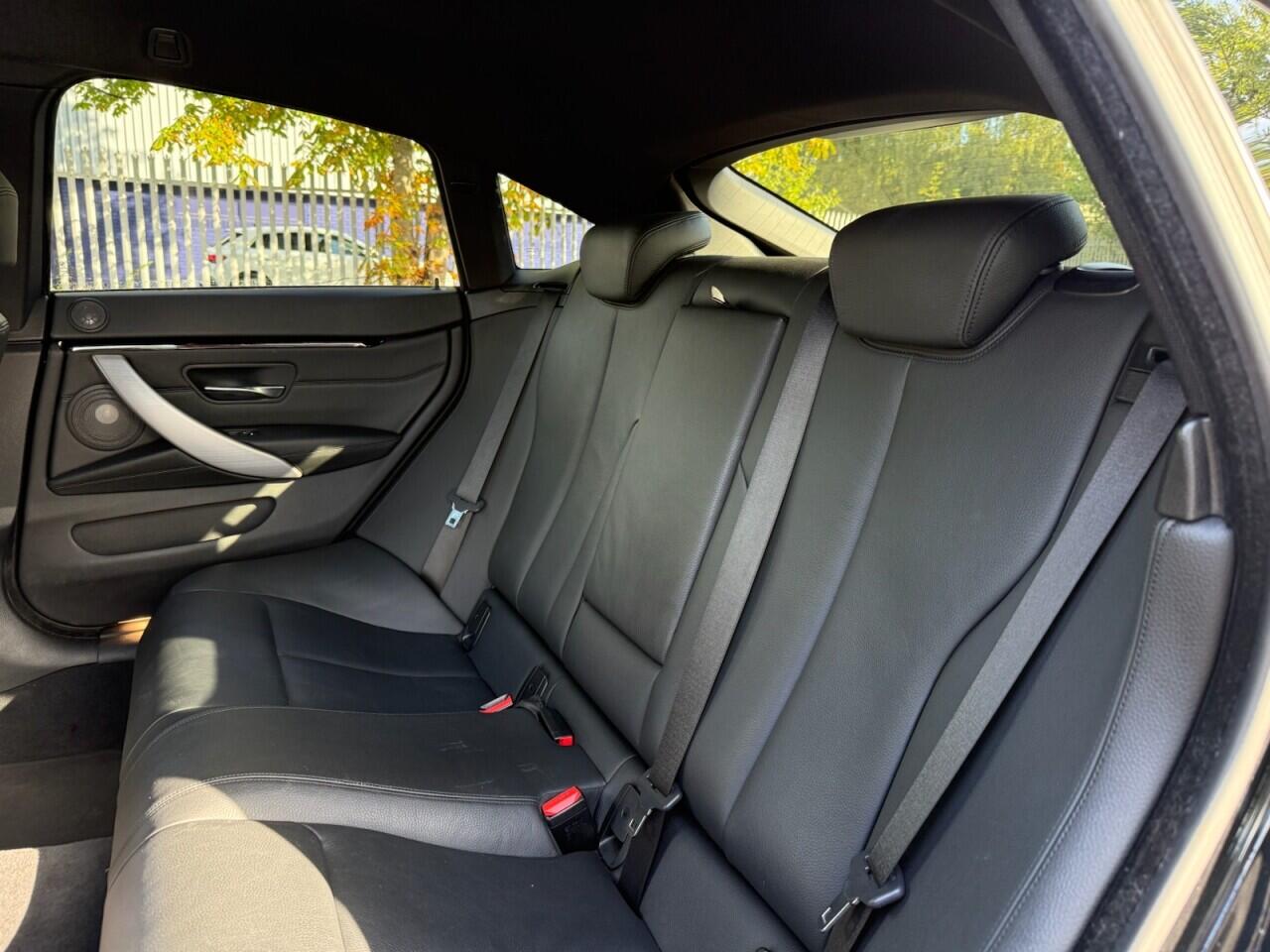 BMW 4 Series view 12