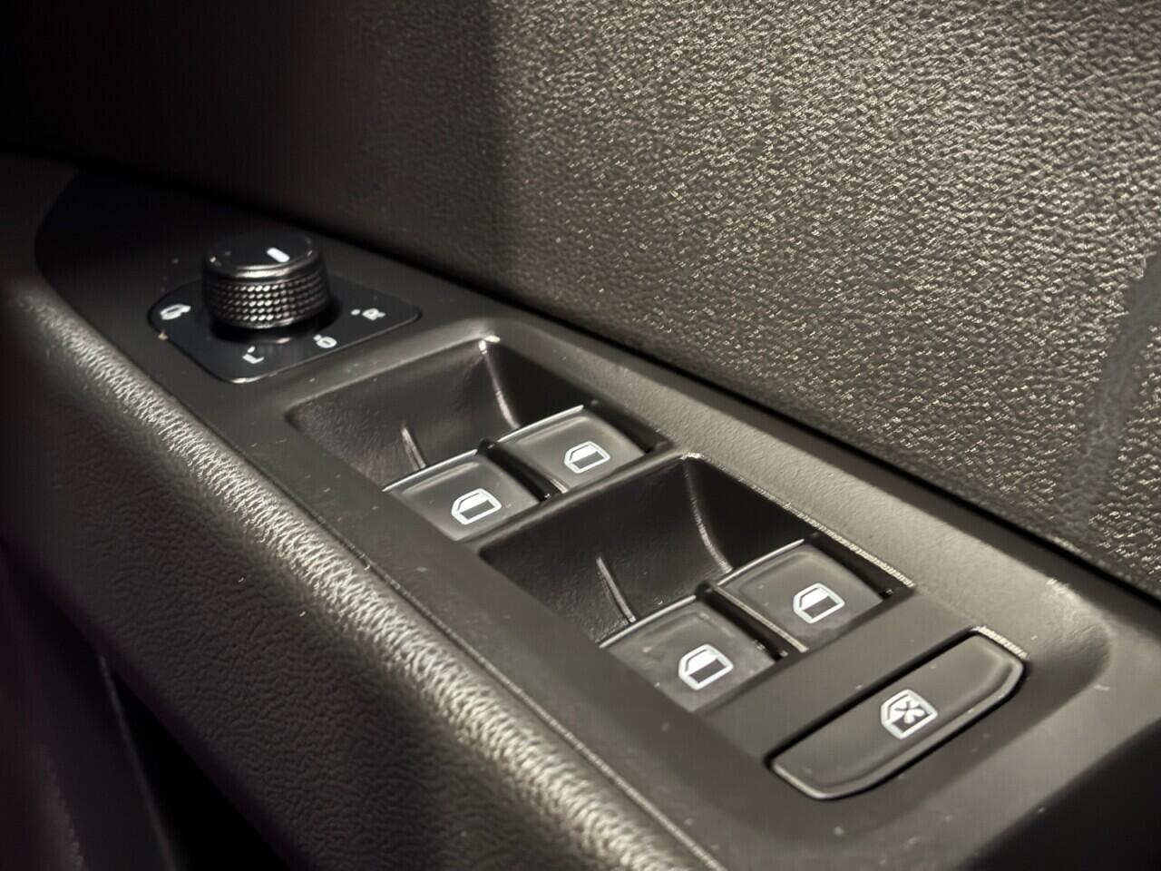 Seat Leon view 35