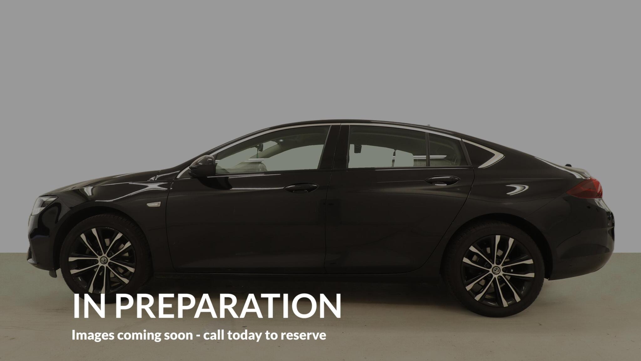 Vauxhall Insignia view 6