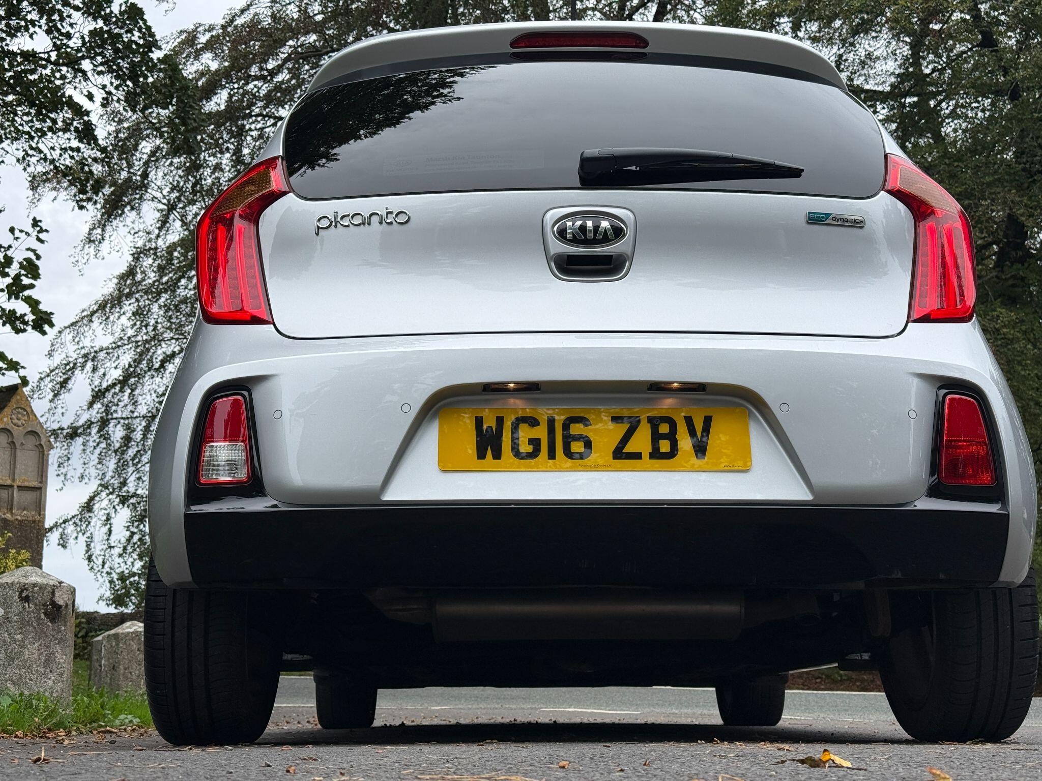 Kia Picanto view 18