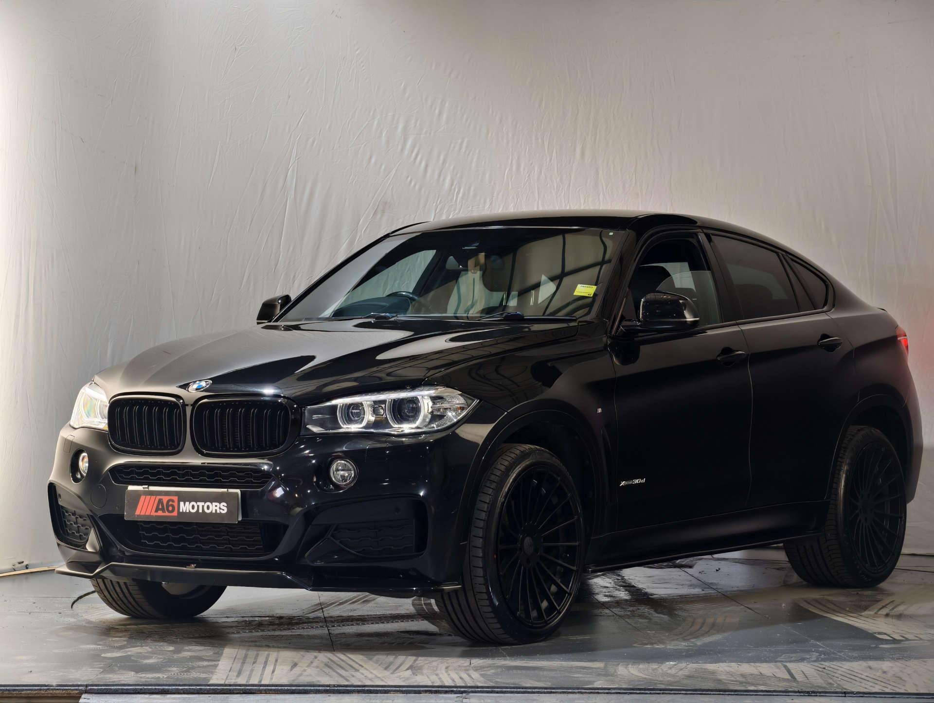 BMW X6 view 12