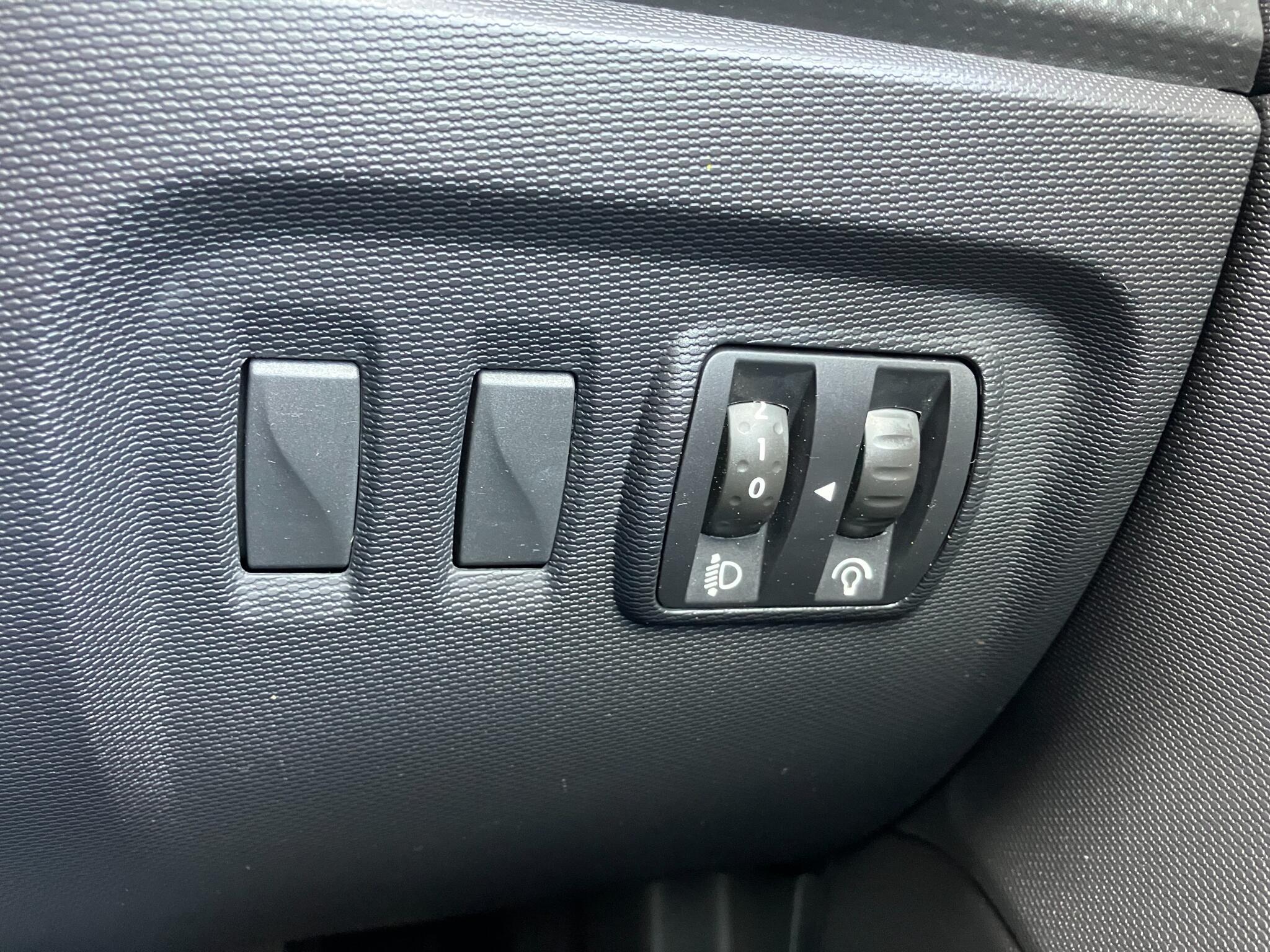 Renault Captur view 17