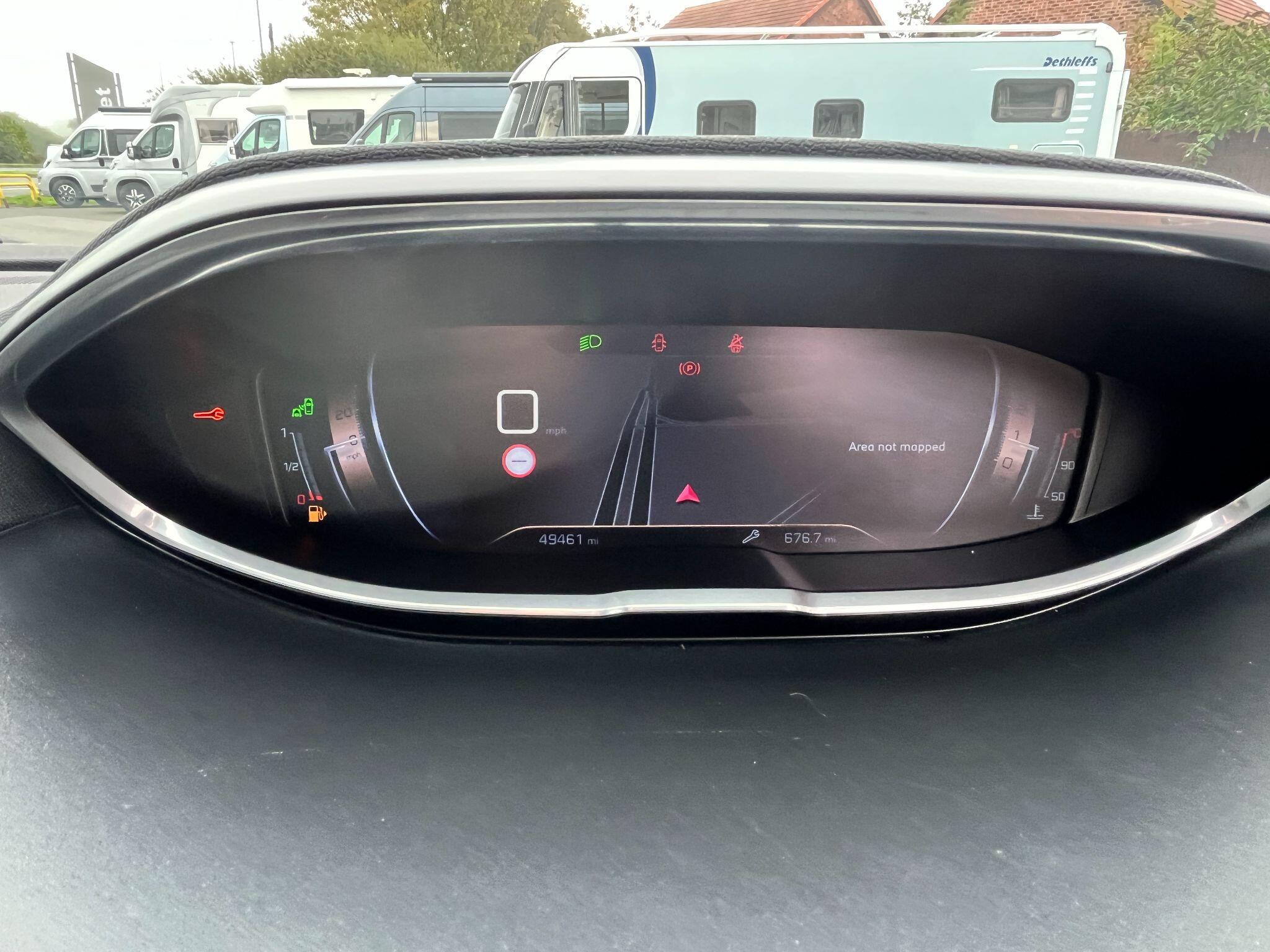 Peugeot 3008 view 34