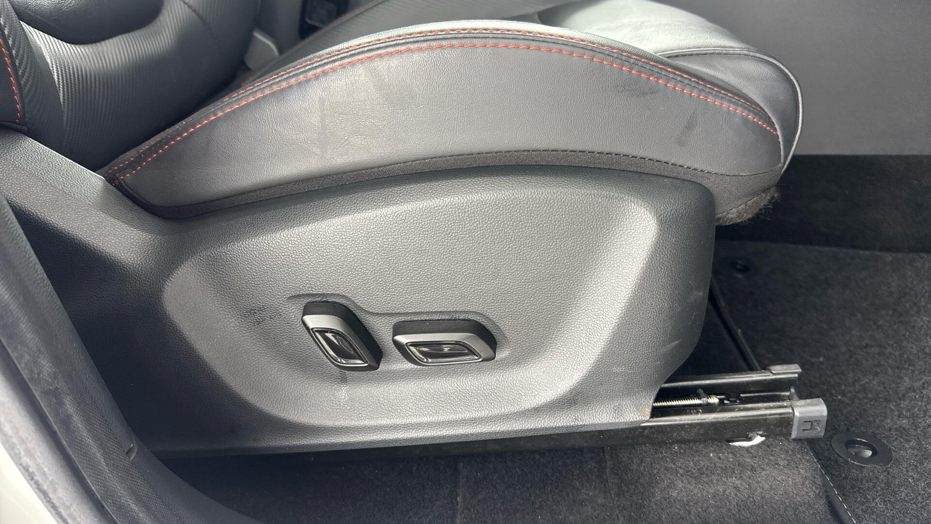 MG MG ZS view 18
