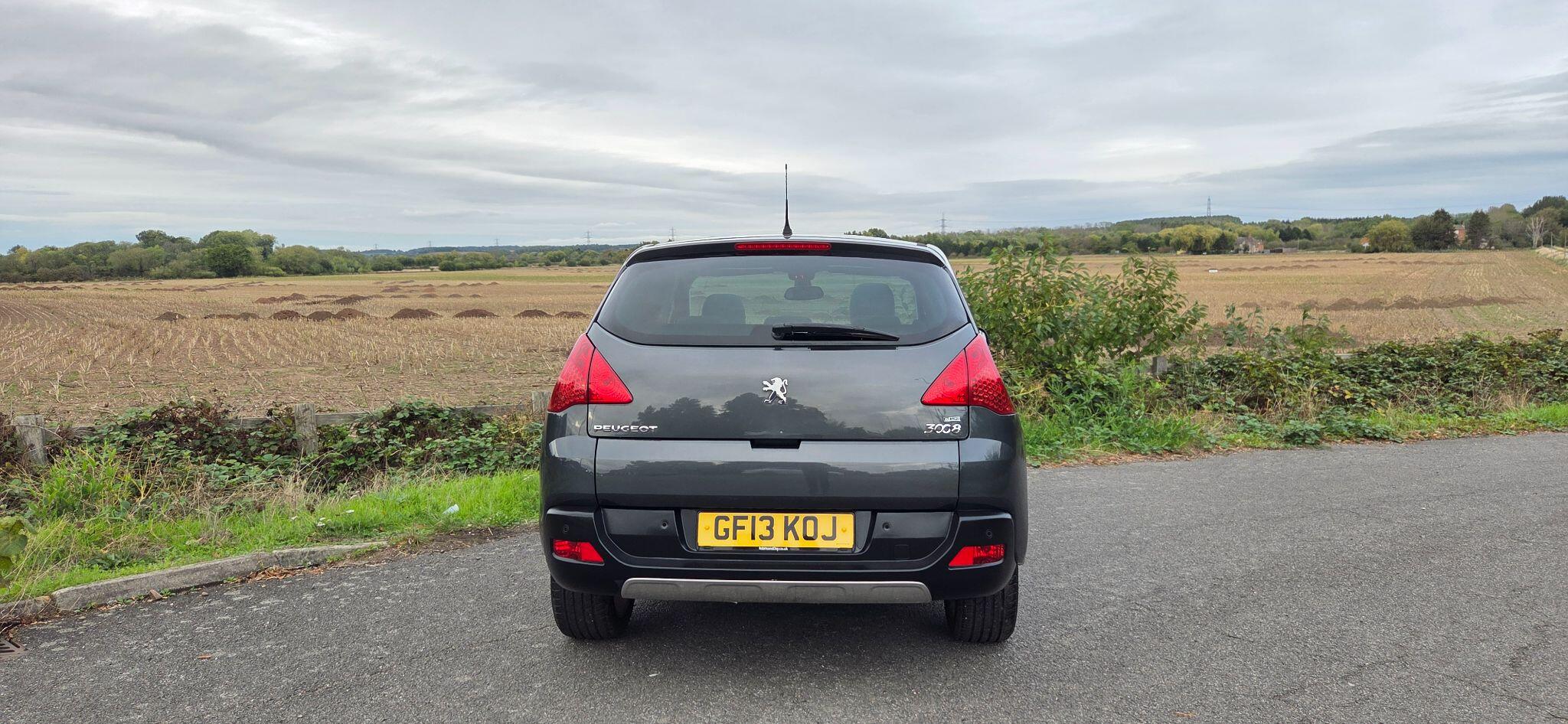 Peugeot 3008 view 7