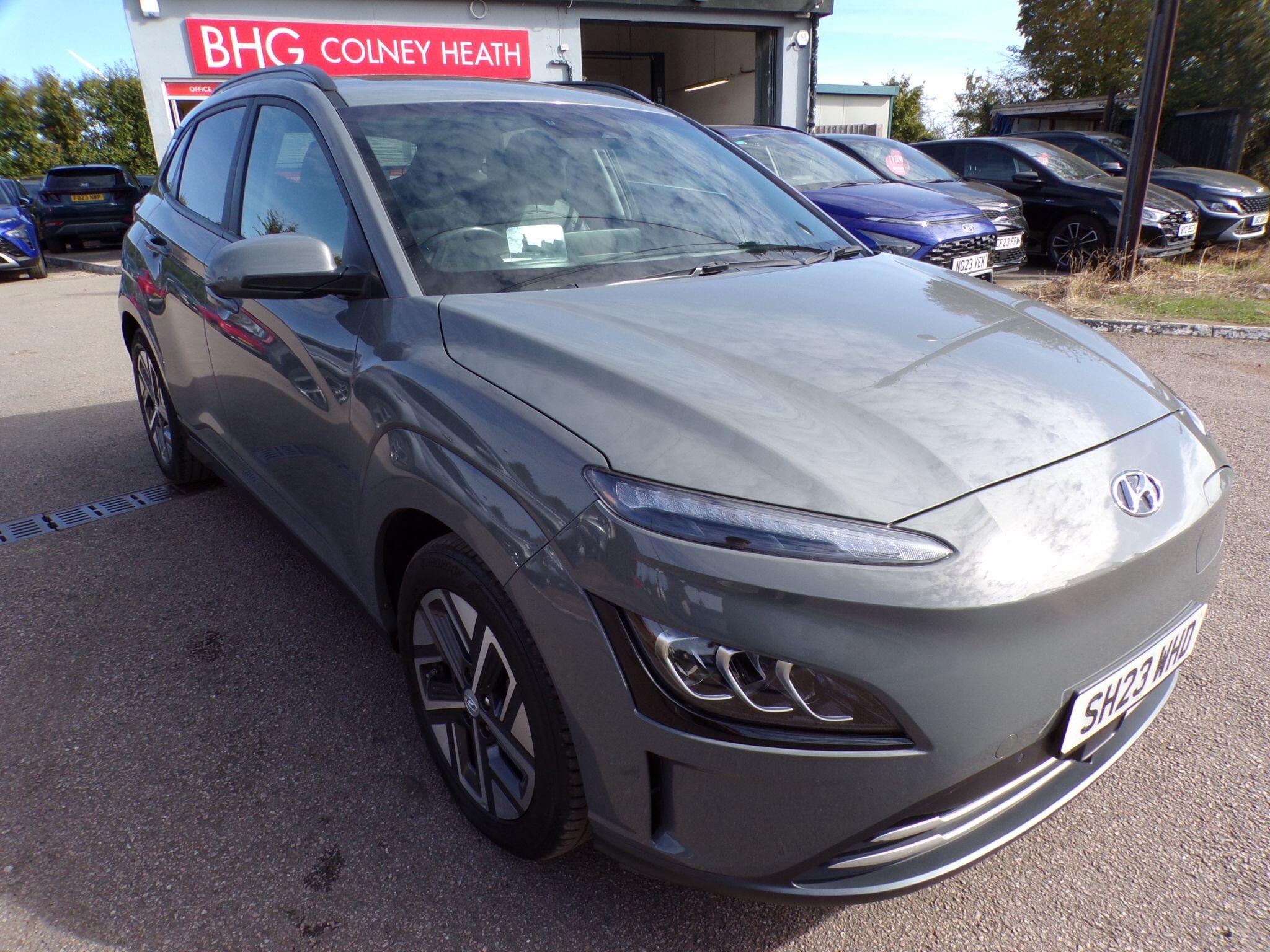 2023 Hyundai Kona in Grey for sale