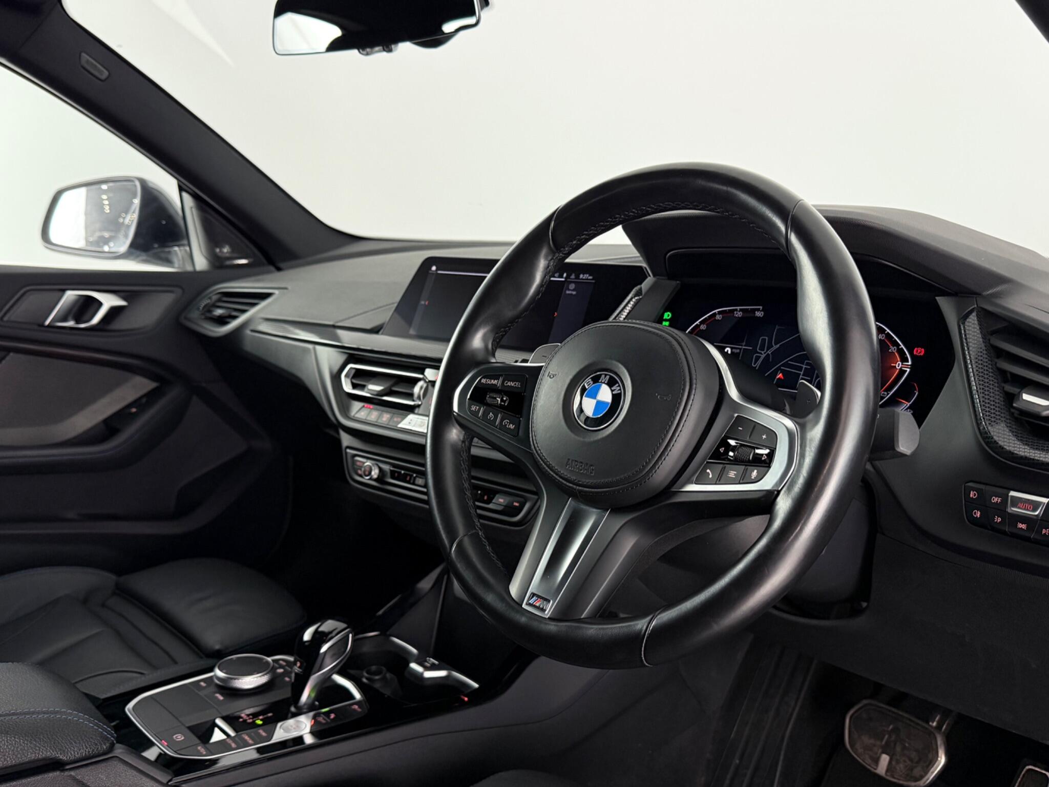 BMW 2 Series view 3