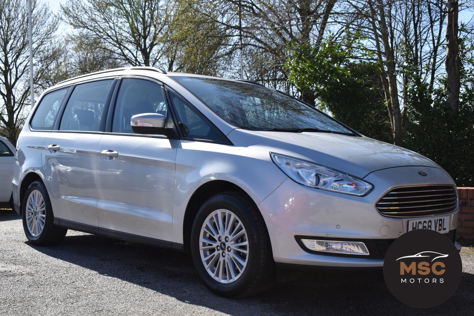 Ford Galaxy view 24