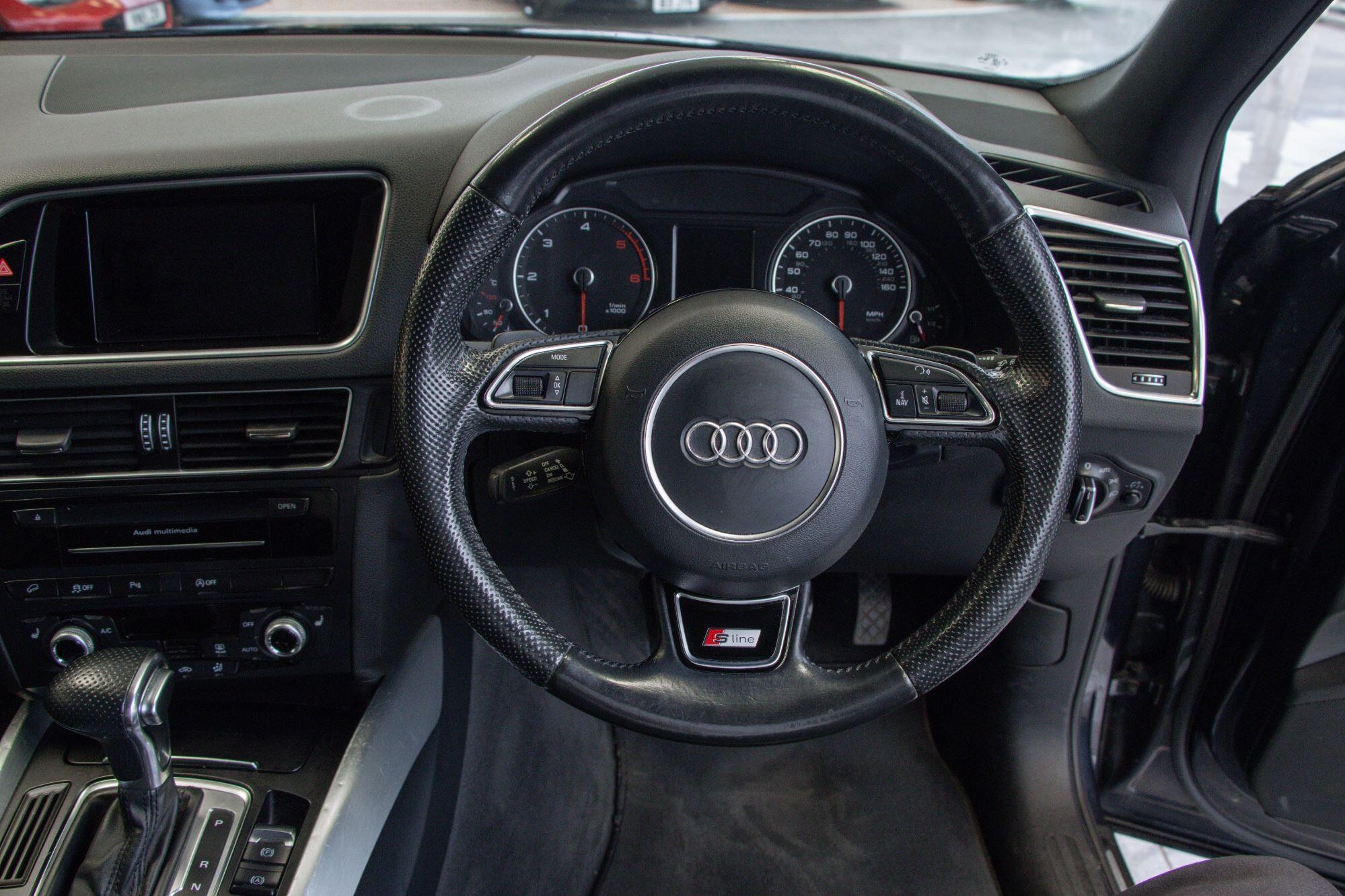Audi Q5 view 41