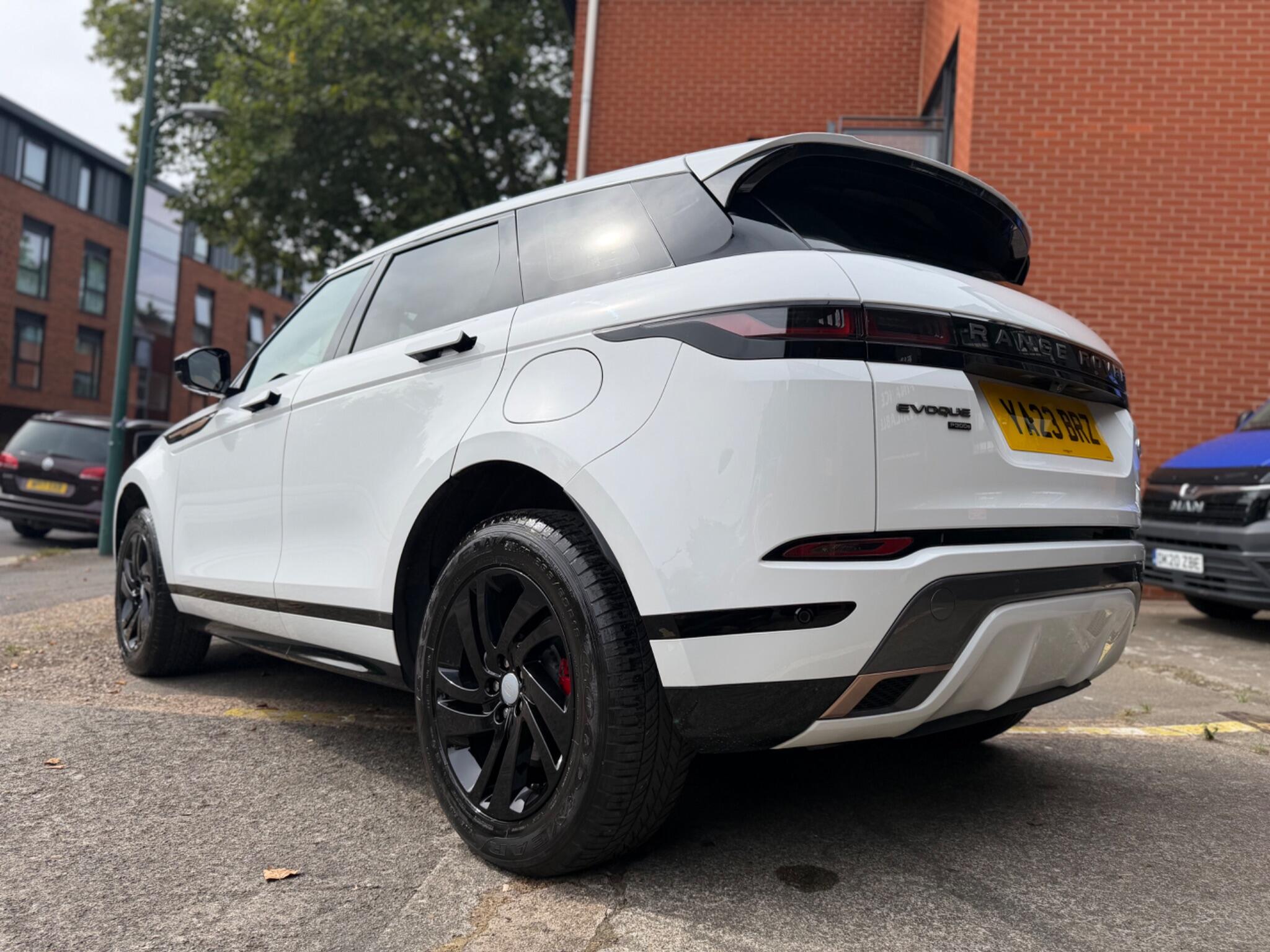 Land Rover Range Rover Evoque view 19