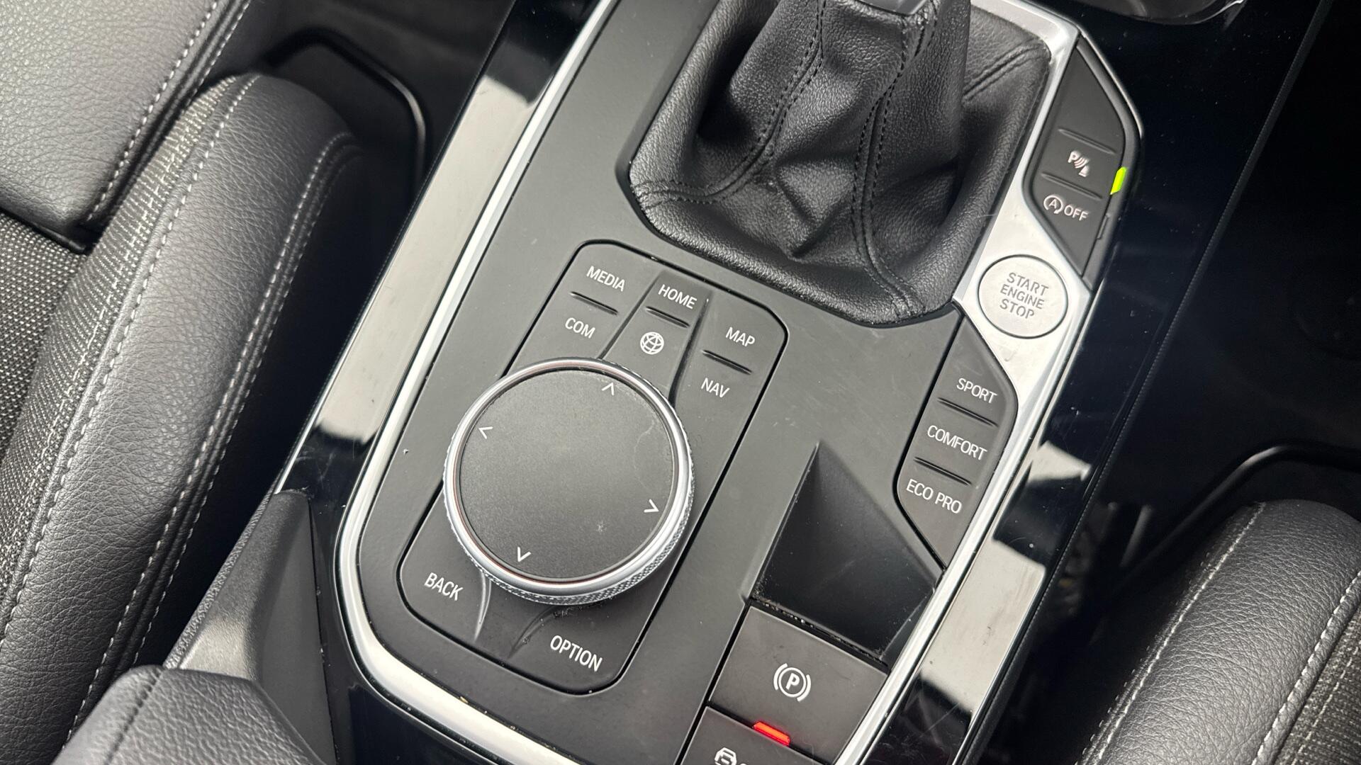 BMW 1 Series view 38