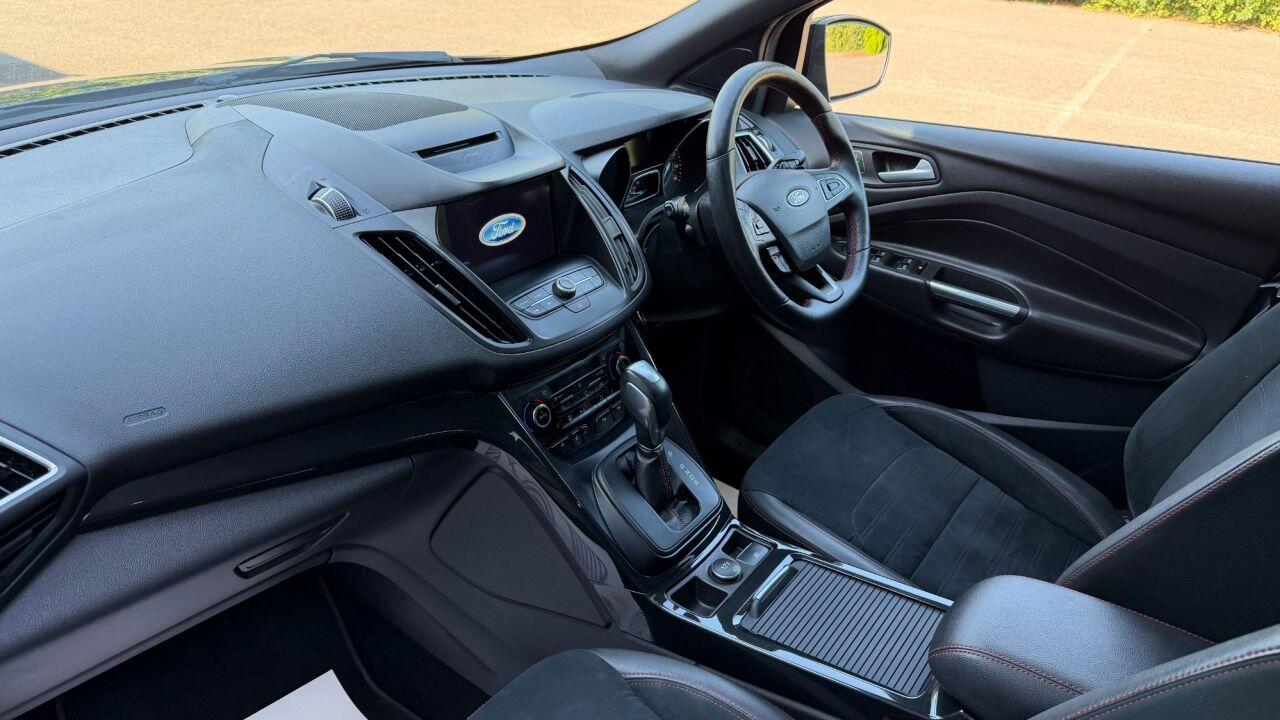 Ford Kuga view 8
