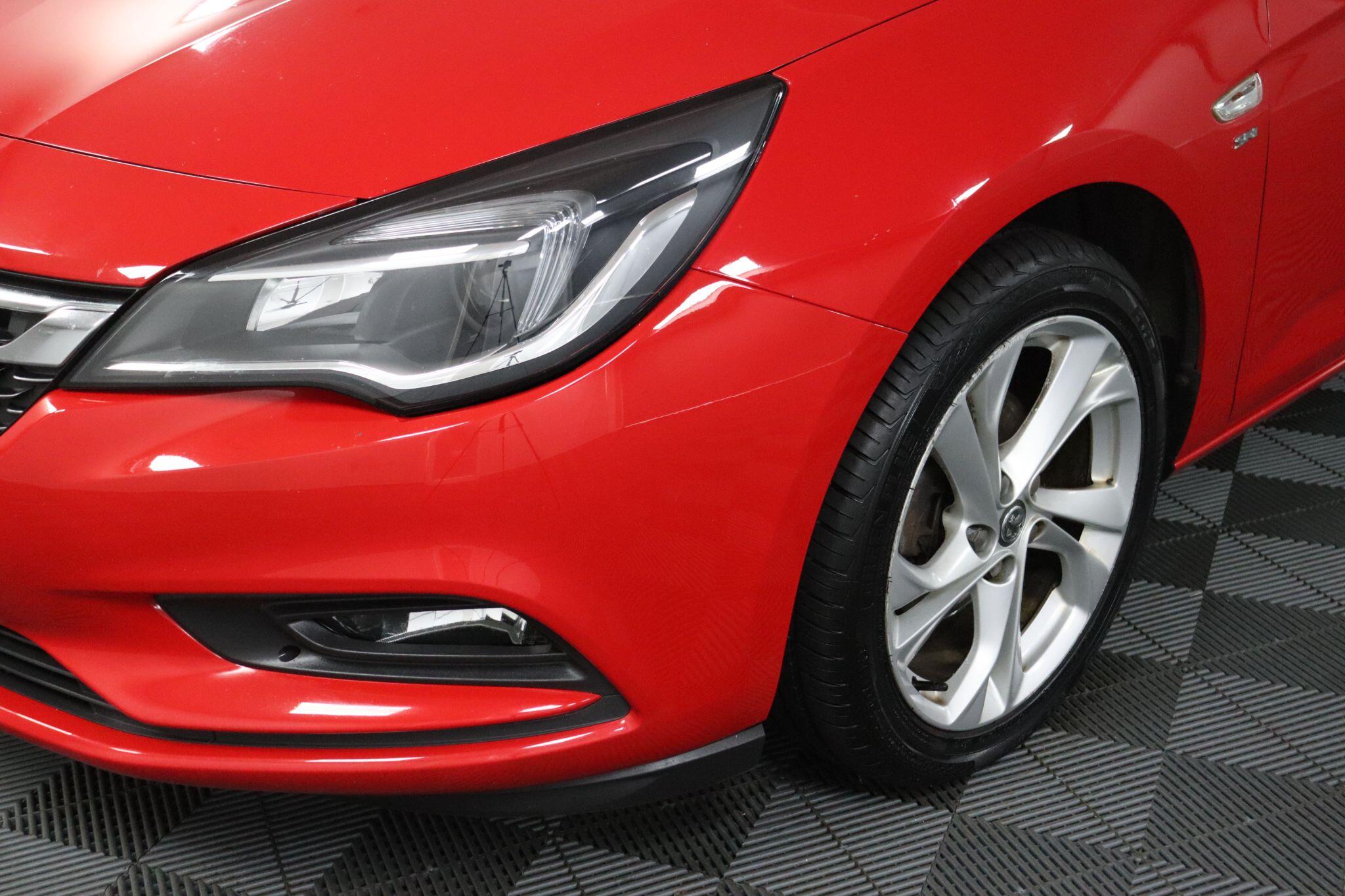 Vauxhall Astra view 30