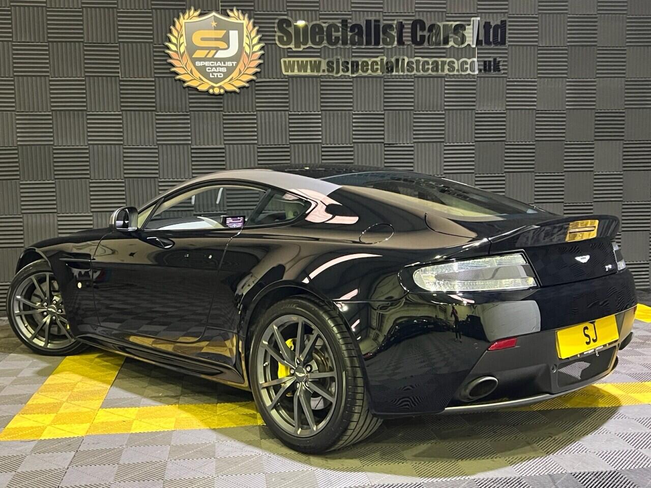 Aston Martin Vantage view 31