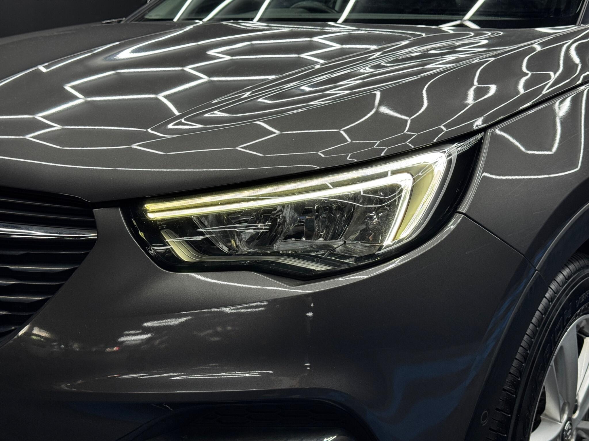 Vauxhall Grandland X view 42