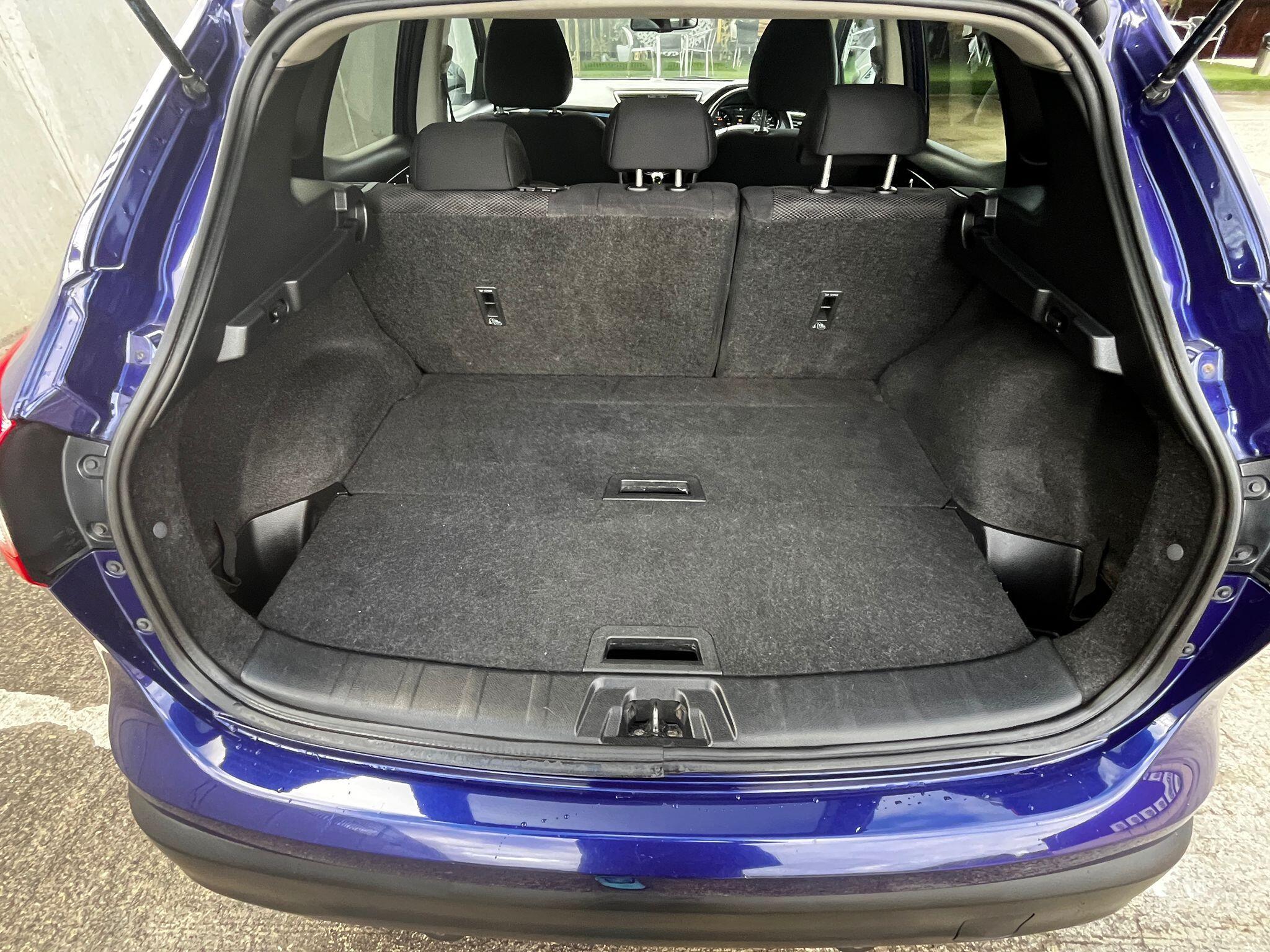 2015 Nissan Qashqai 1.5 dCi Acenta Premium 2WD Euro 5 (s/s) 5dr • 108,000 miles image 44