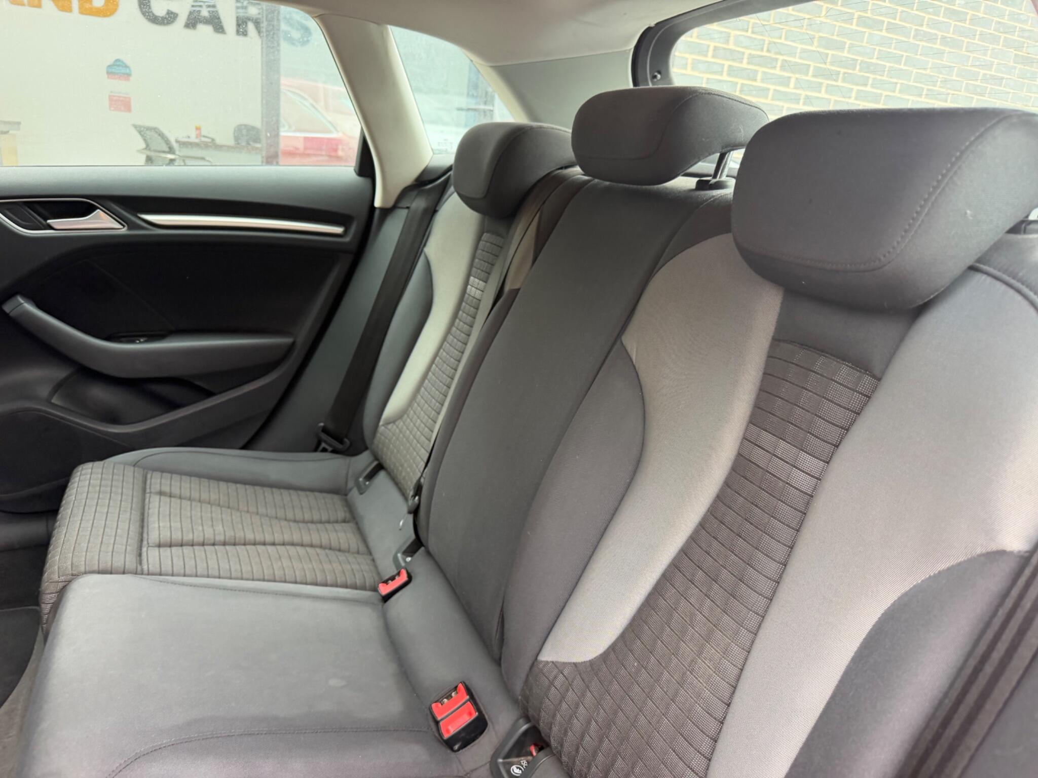 Audi A3 view 28