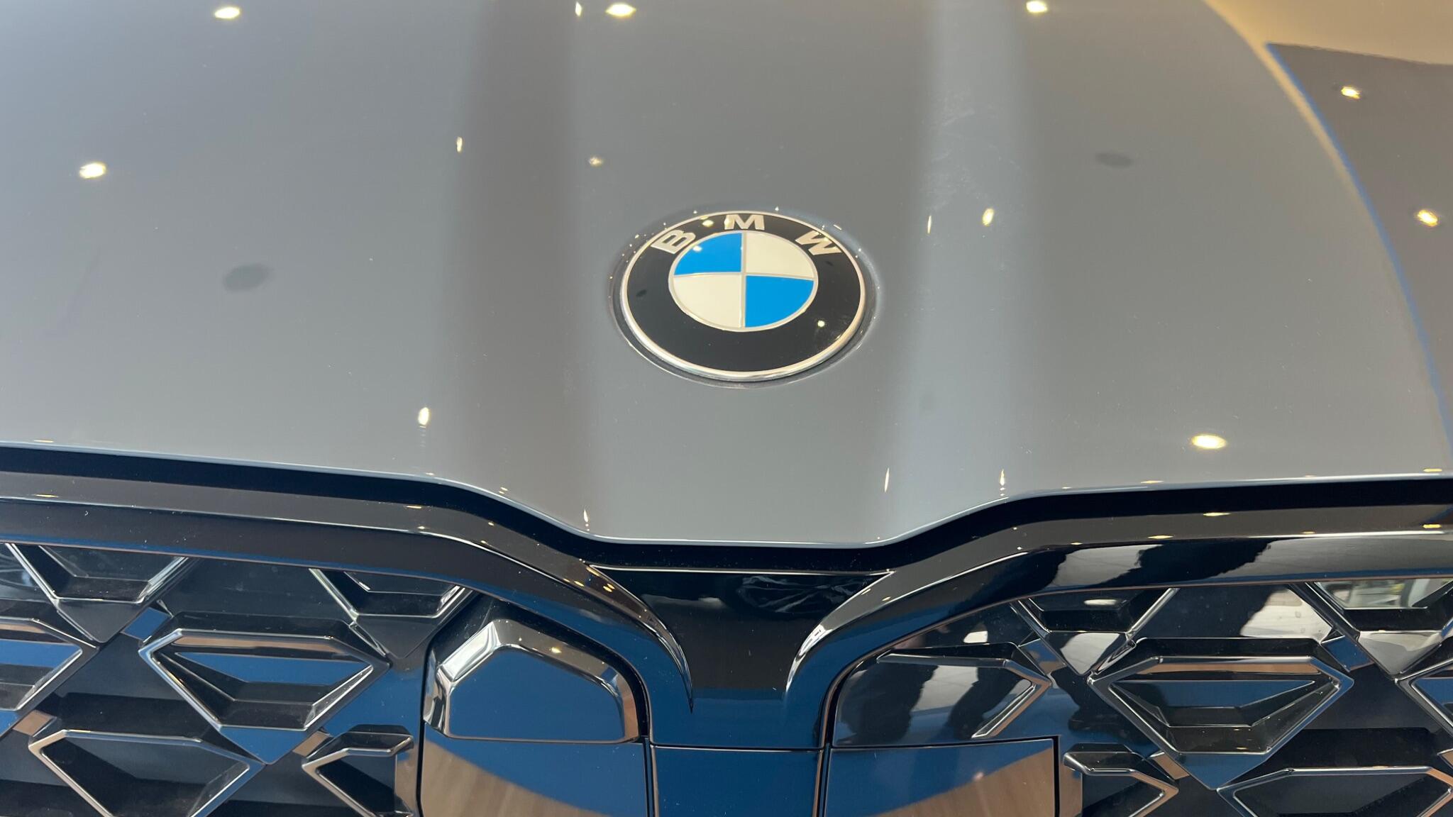 BMW X2 view 38