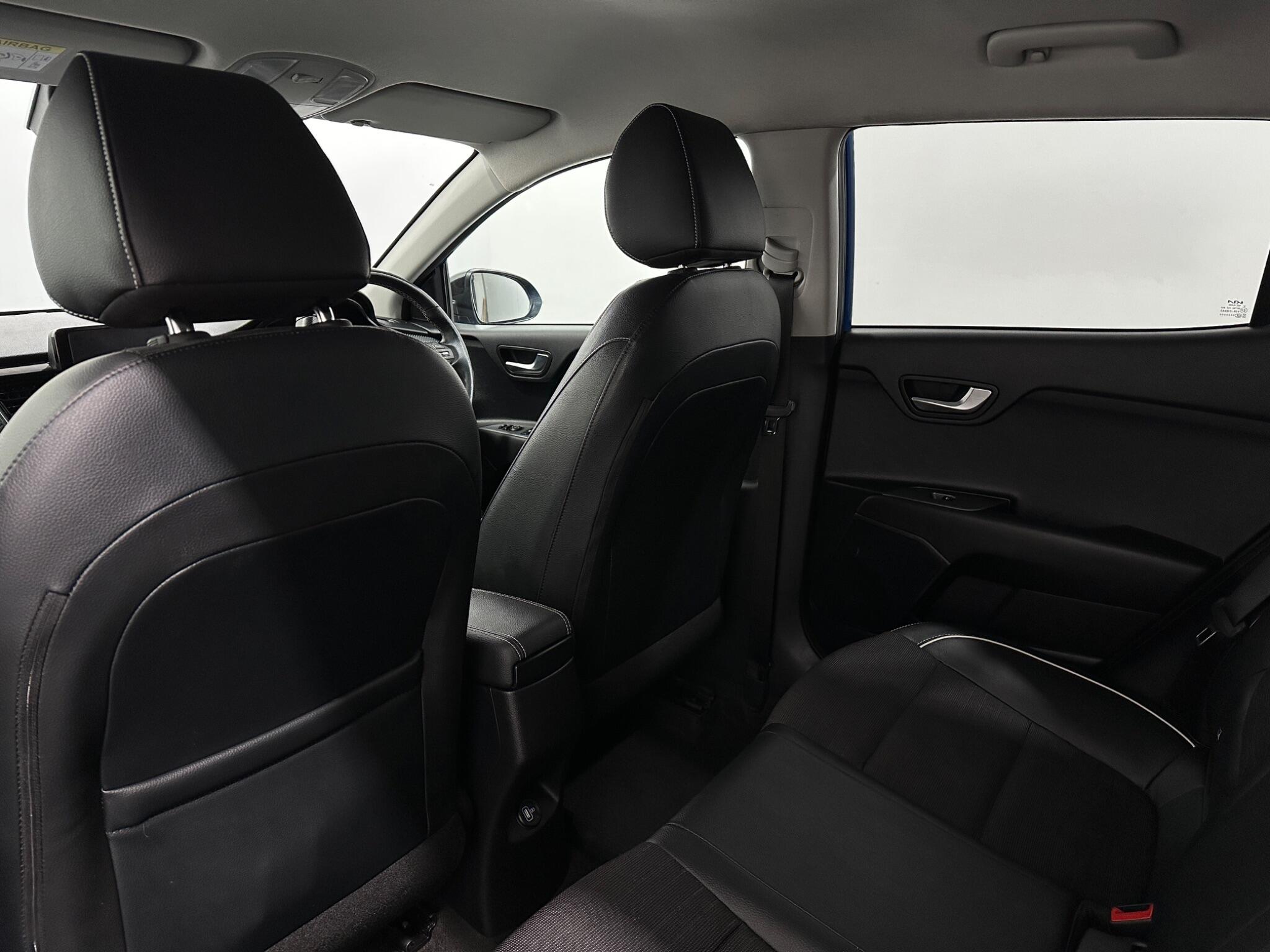 Kia Stonic view 34