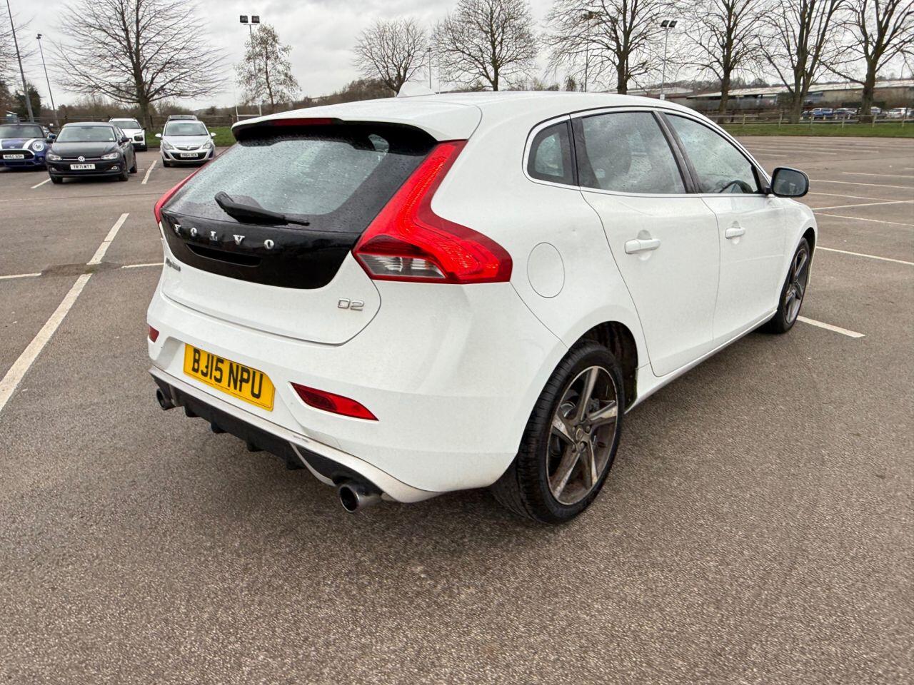 Volvo V40 view 29