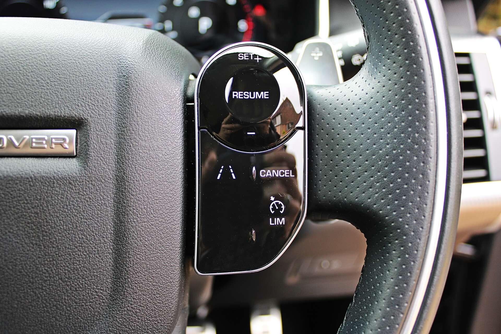 Land Rover Range Rover Sport view 34
