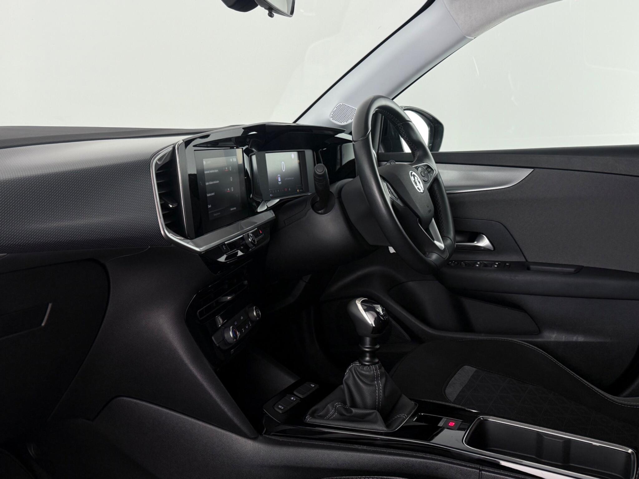Vauxhall Mokka view 4