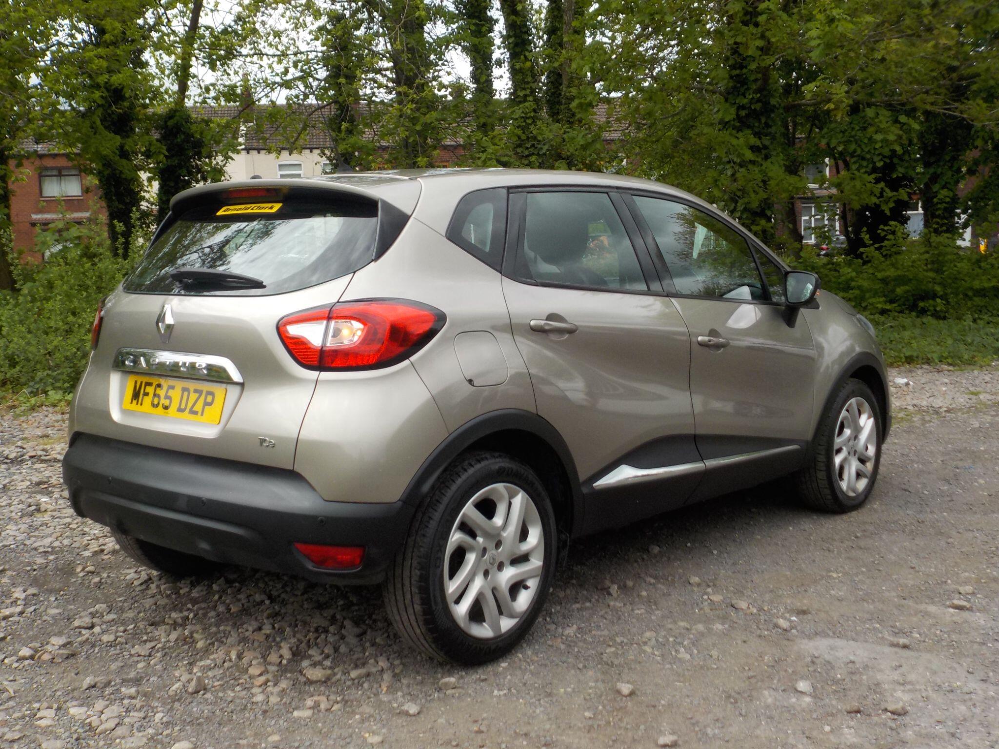 Renault Captur 0.9 TCe ENERGY Dynamique Nav Euro 6 (s/s) 5dr