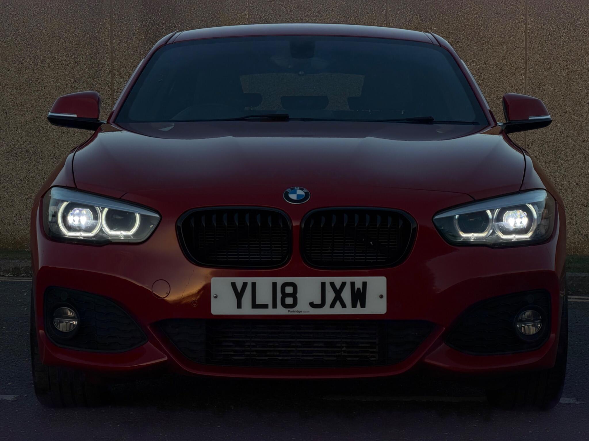 BMW 1 Series view 6