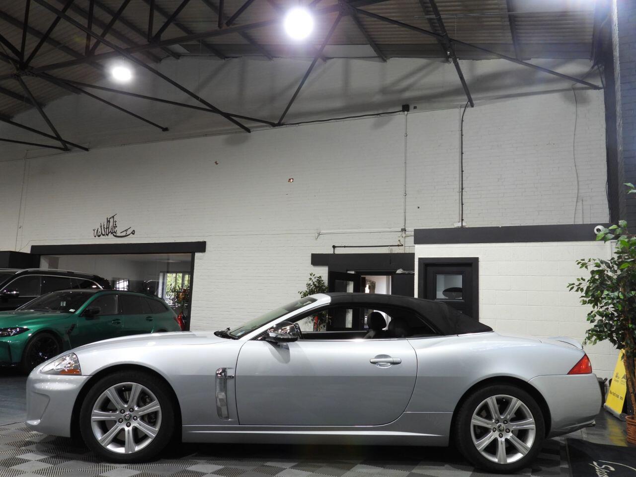 Jaguar XK view 16