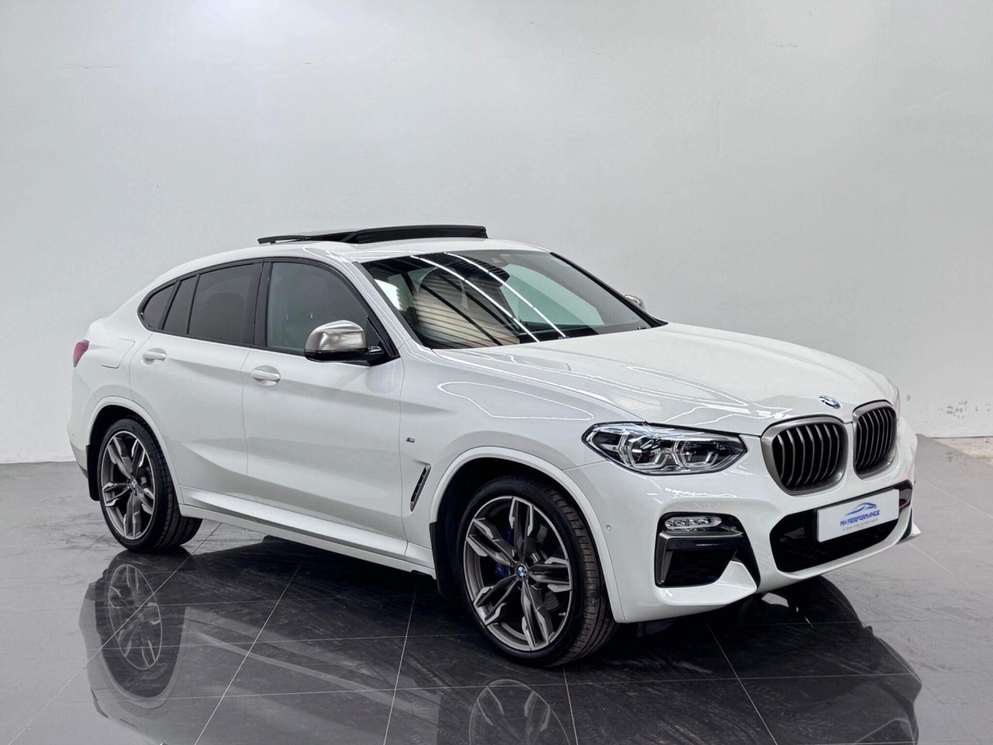 BMW X4 view 18