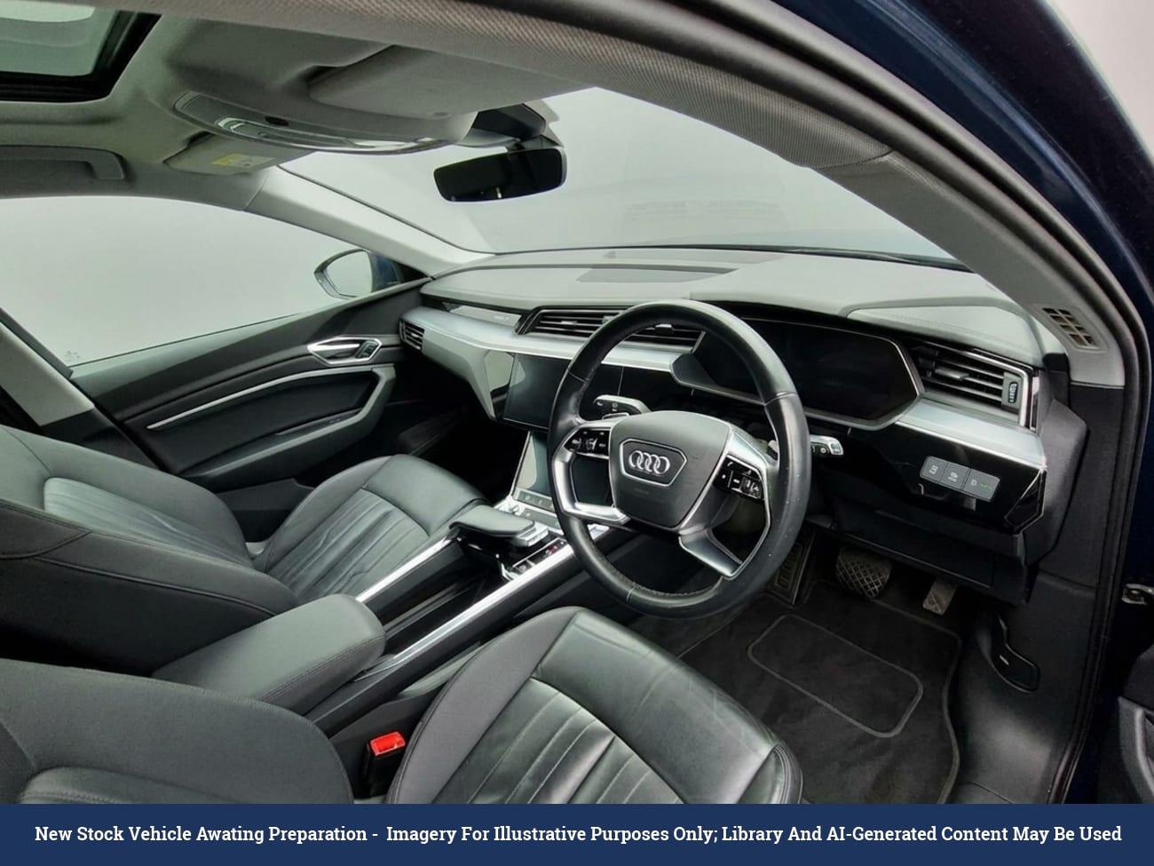 Audi e-tron view 3