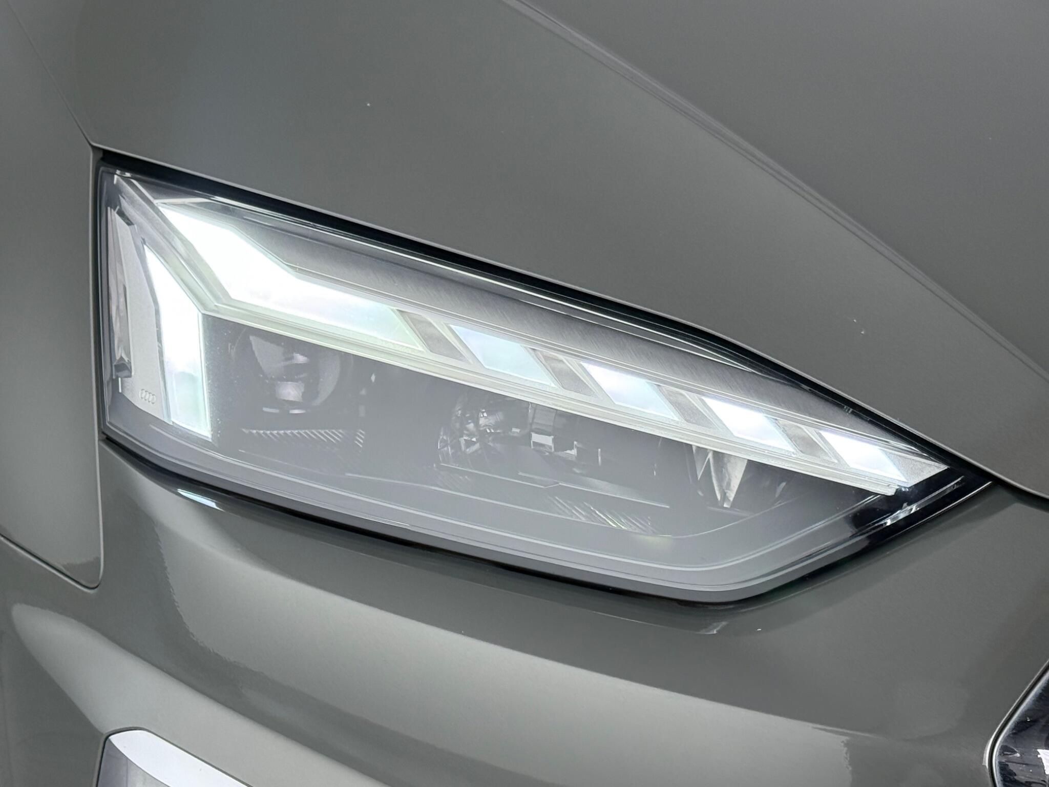 Audi A5 view 9