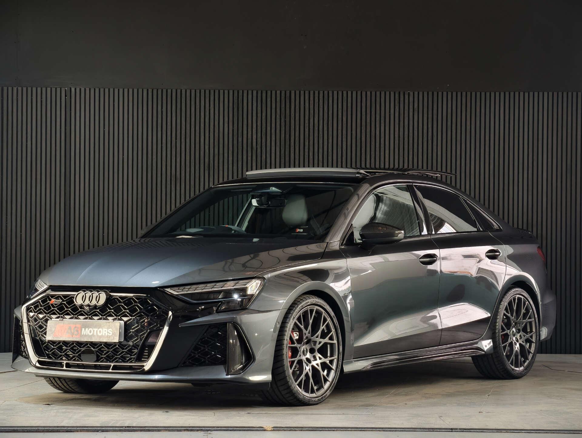 Audi RS3 view 21