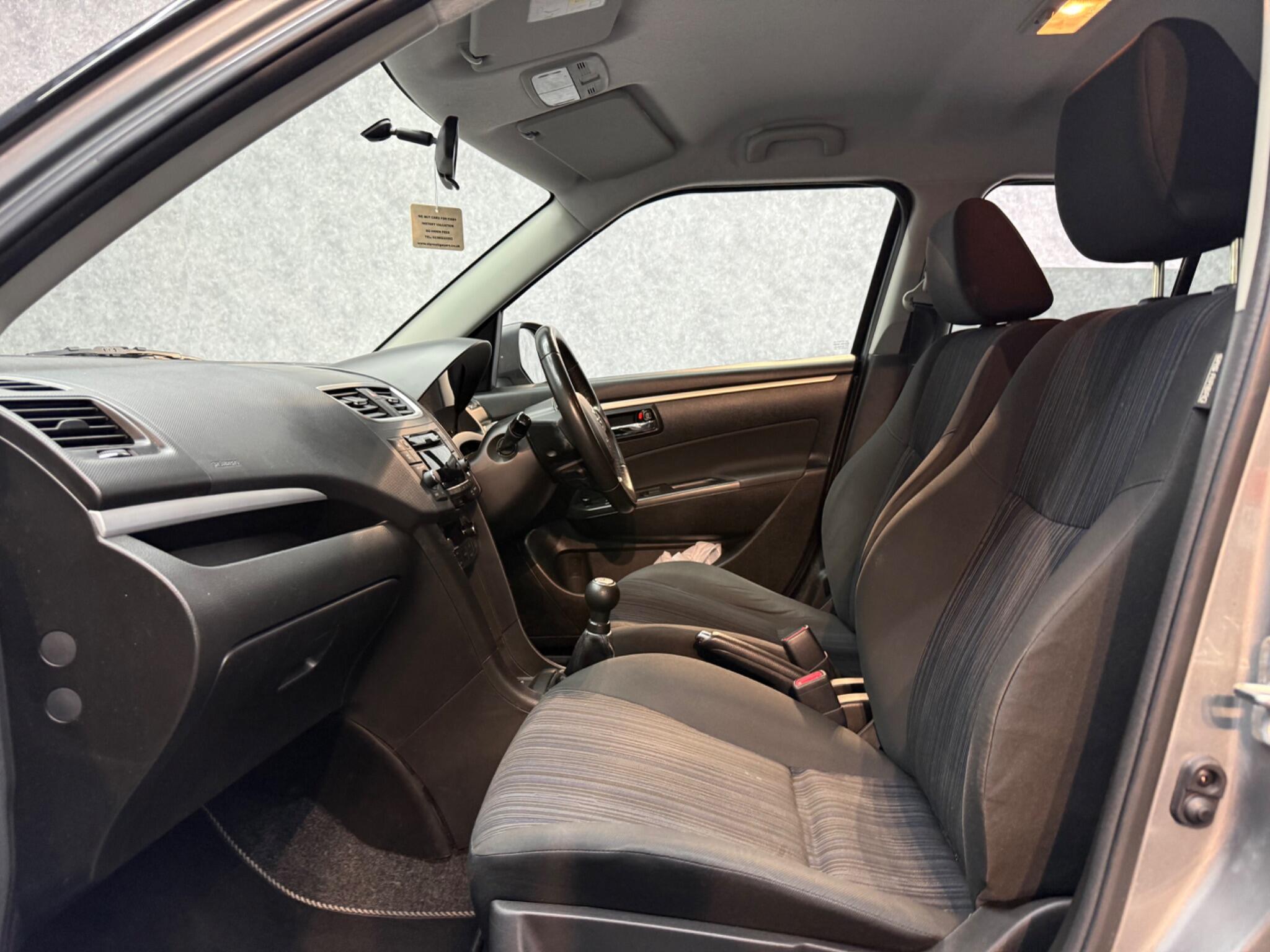 Suzuki Swift view 3