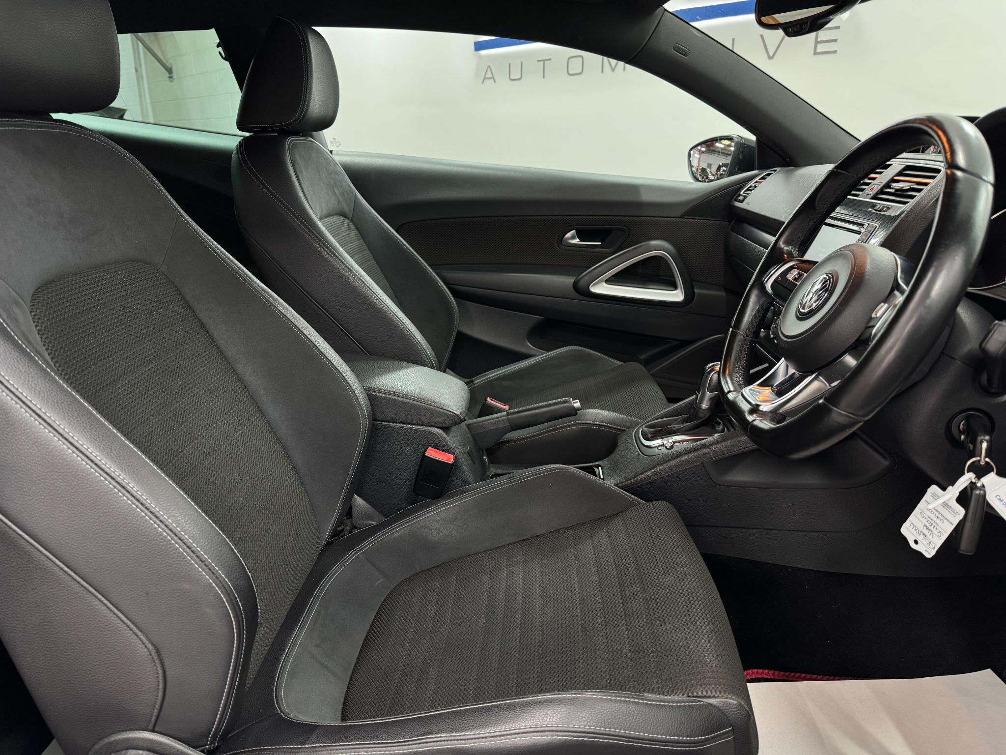 Volkswagen Scirocco view 24