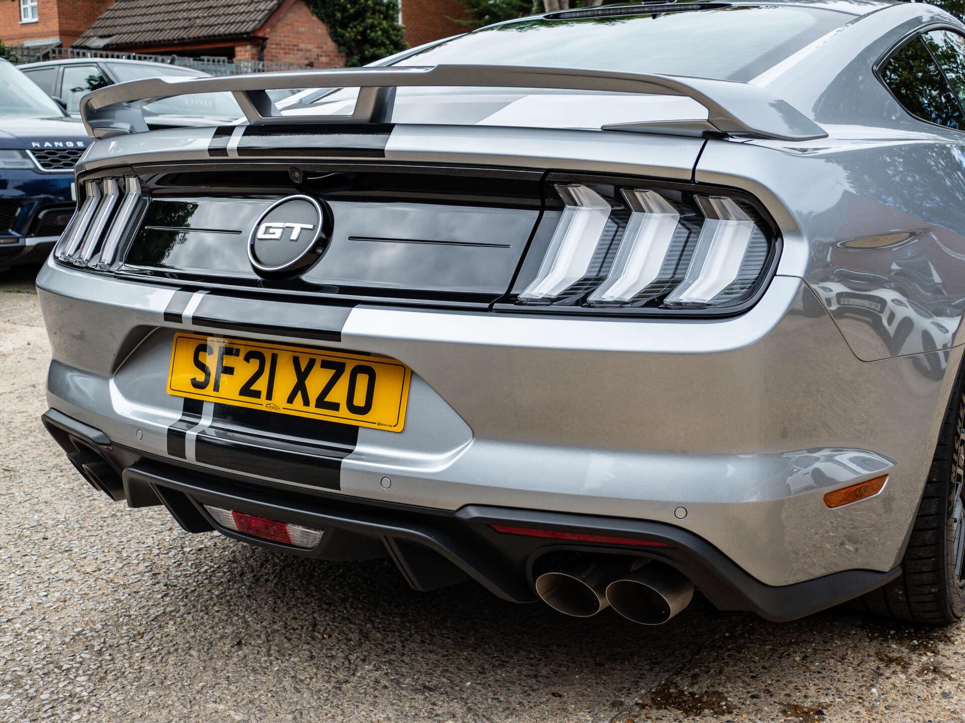 Ford Mustang view 22
